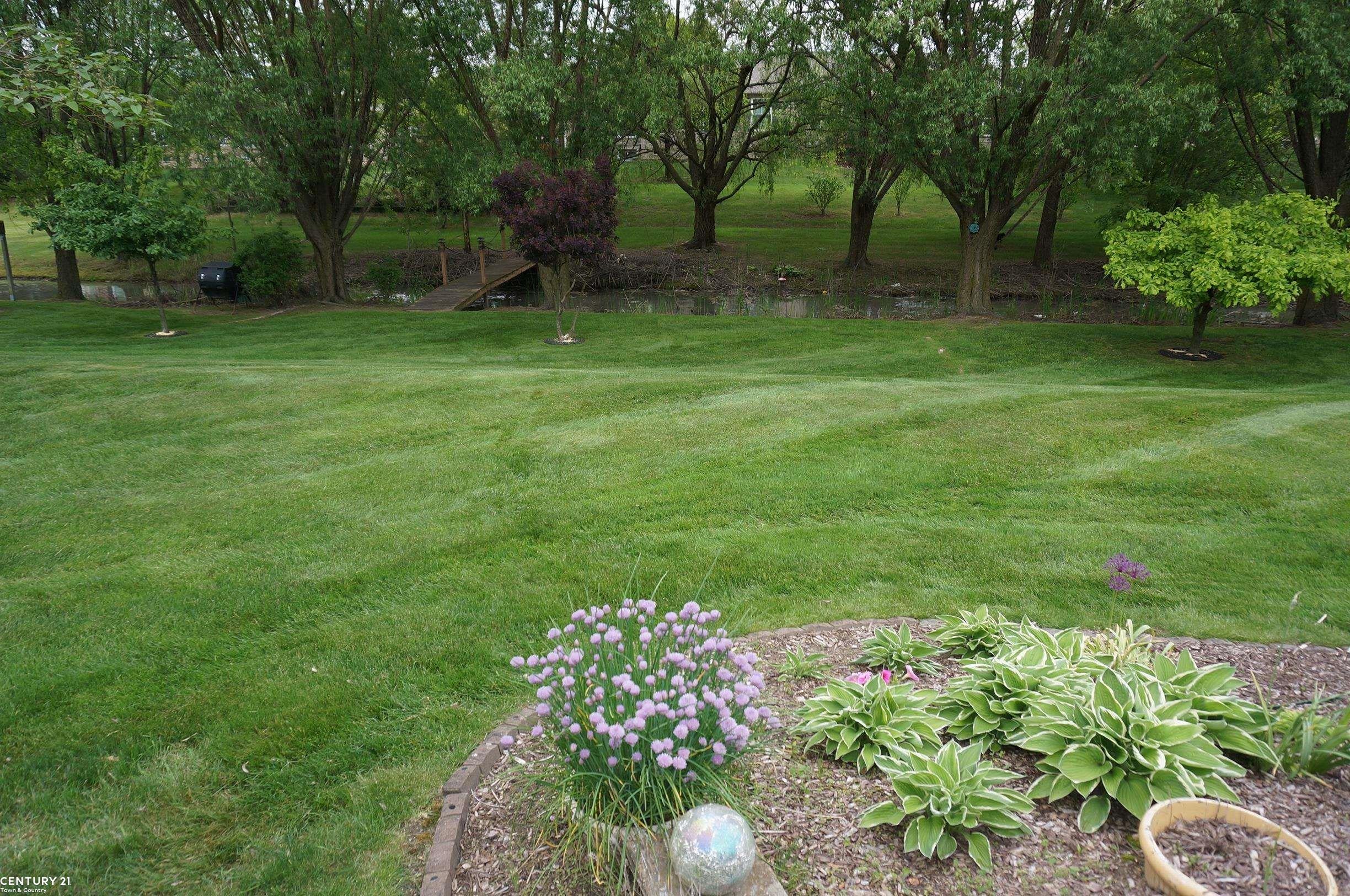 Macomb Twp, Michigan, 48044, United States, 4 Bedrooms Bedrooms, ,4 BathroomsBathrooms,Residential,For Sale,1894299
