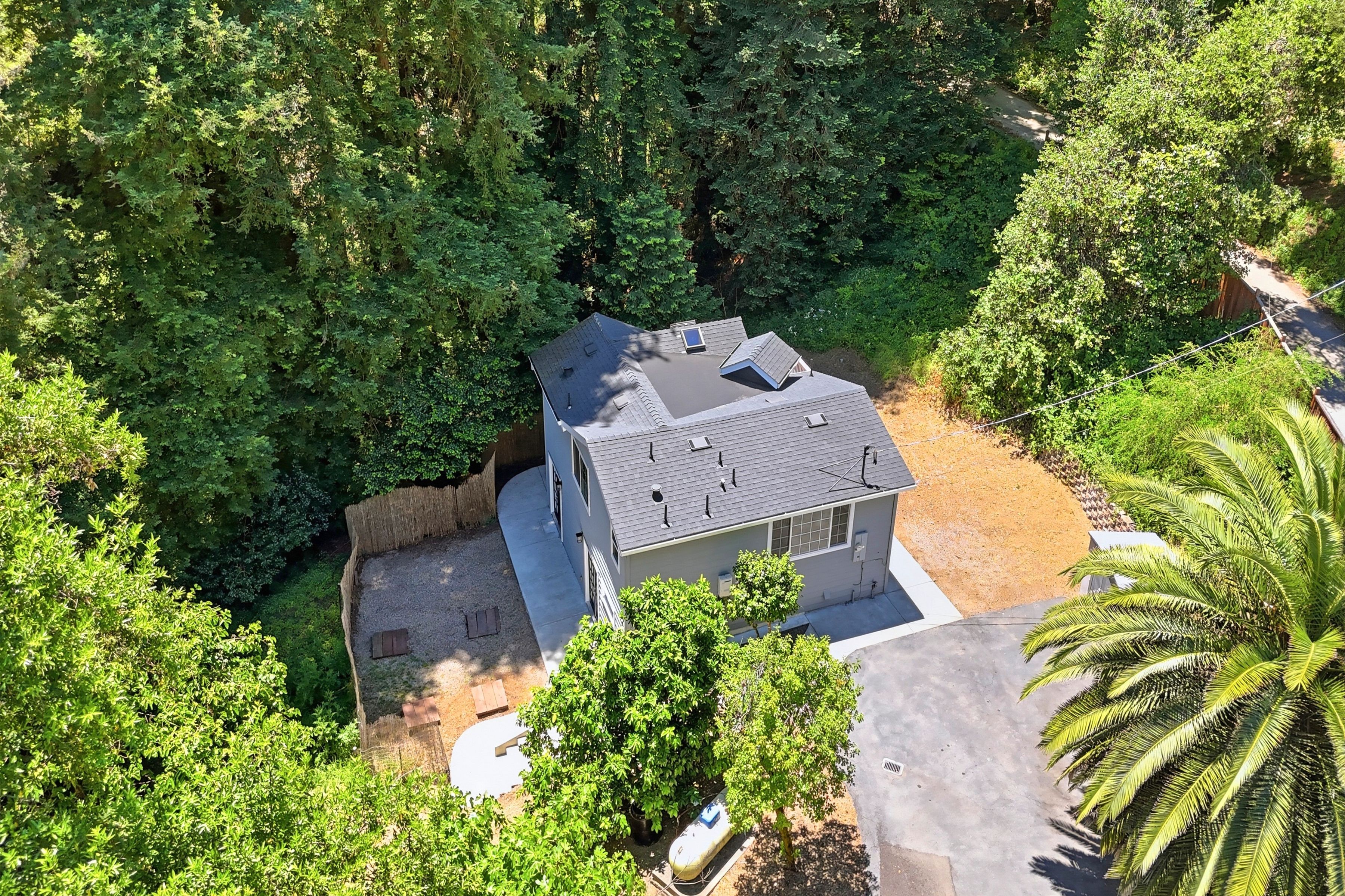  21568 Alma Court - 物件實景