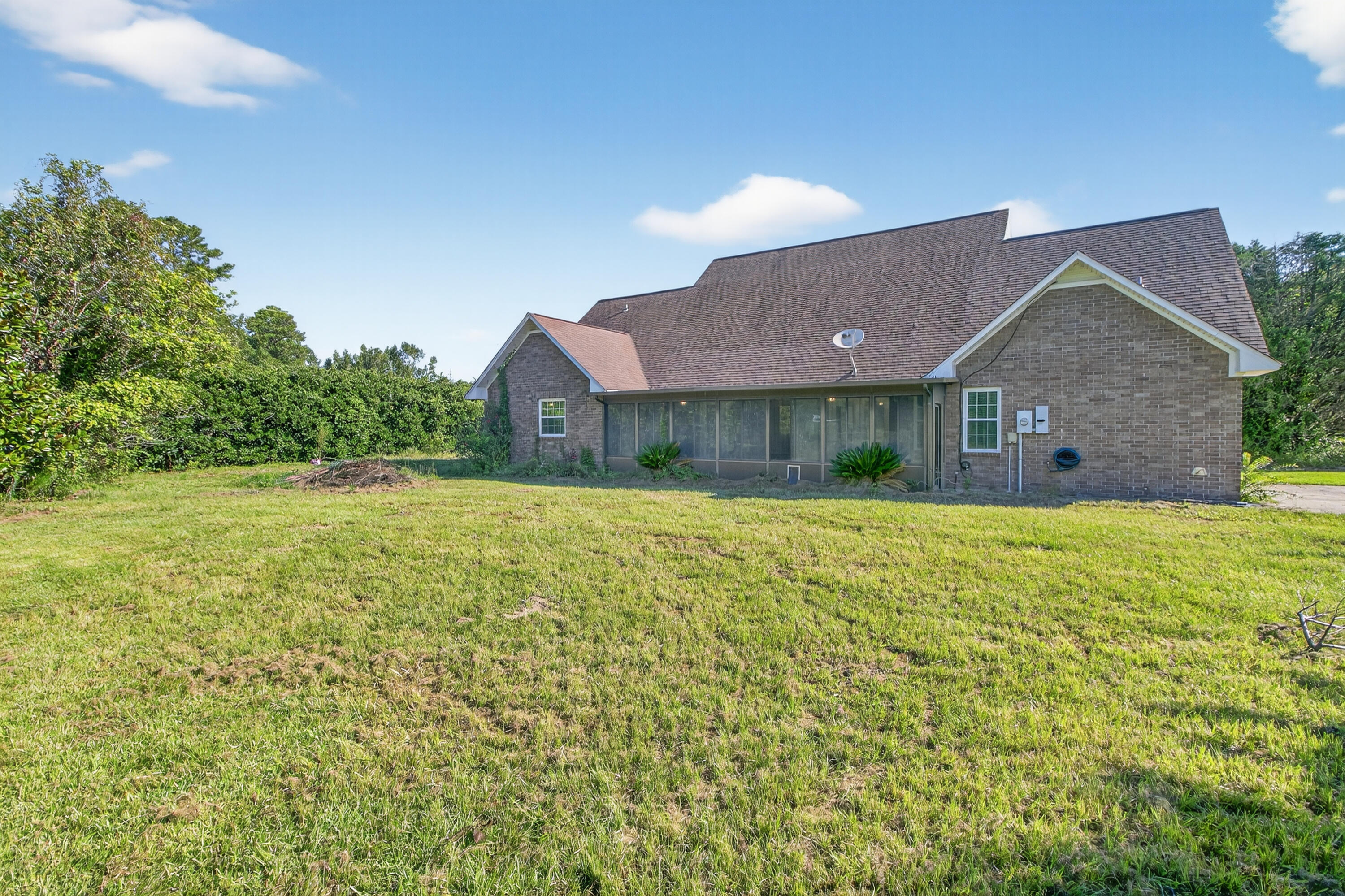 Saint George, South Carolina, 29477, United States, 4 Bedrooms Bedrooms, ,3 BathroomsBathrooms,Residential,For Sale,1939883