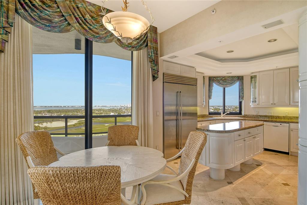 Longboat Key, Florida, 34228, United States, 3 Bedrooms Bedrooms, ,4 BathroomsBathrooms,Residential,For Sale,1962388