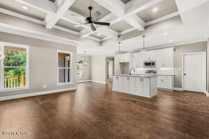 Lenoir City, Tennessee, 37771, United States, 3 Bedrooms Bedrooms, ,2 BathroomsBathrooms,Residential,For Sale,1933466