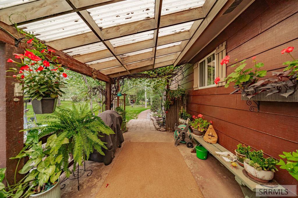 RIGBY, Idaho, 83442, United States, 4 Bedrooms Bedrooms, ,2 BathroomsBathrooms,Residential,For Sale,1928472