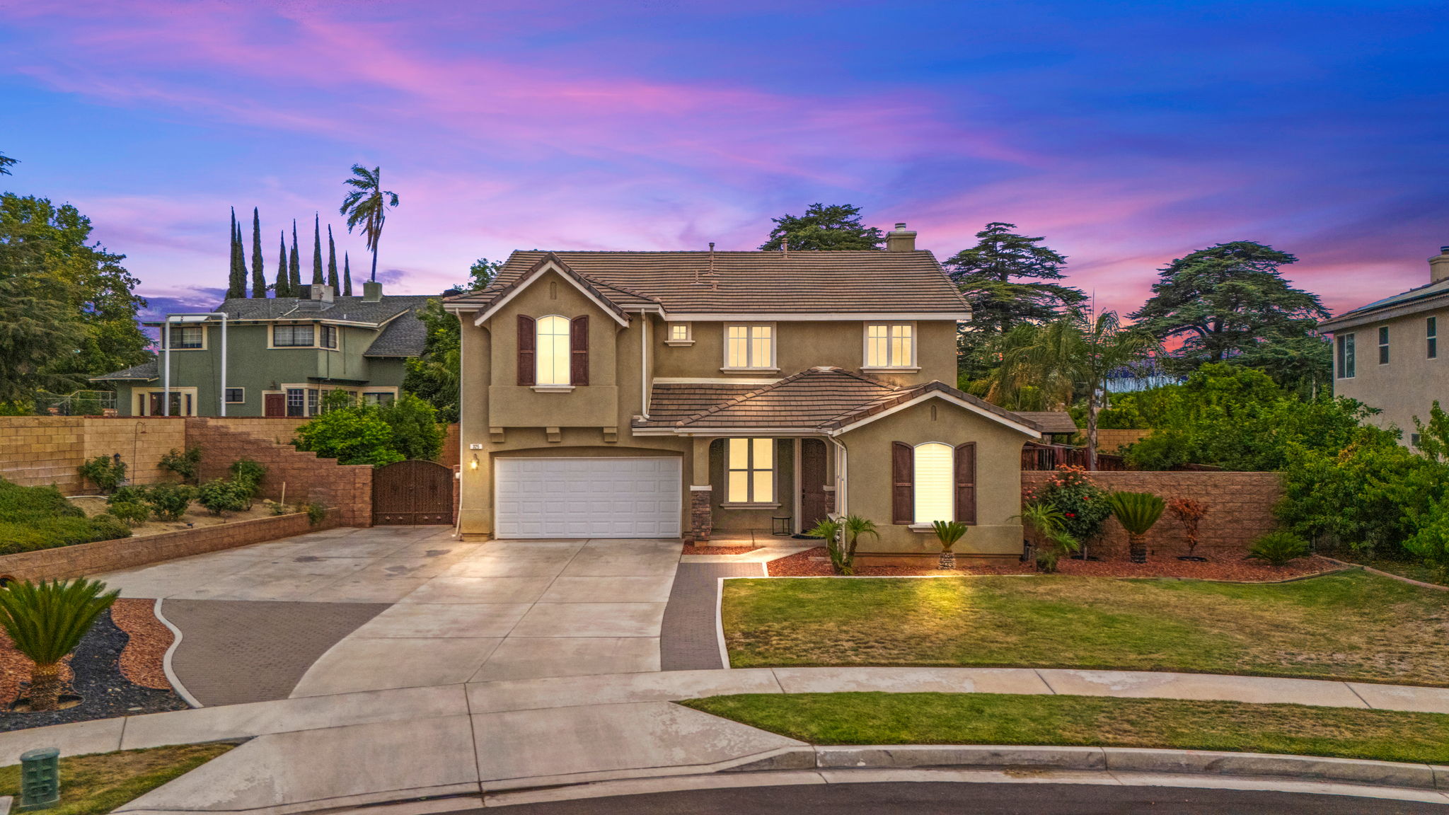 Redlands, California, 92374, United States, 6 Bedrooms Bedrooms, ,4 BathroomsBathrooms,Residential,For Sale,1923576