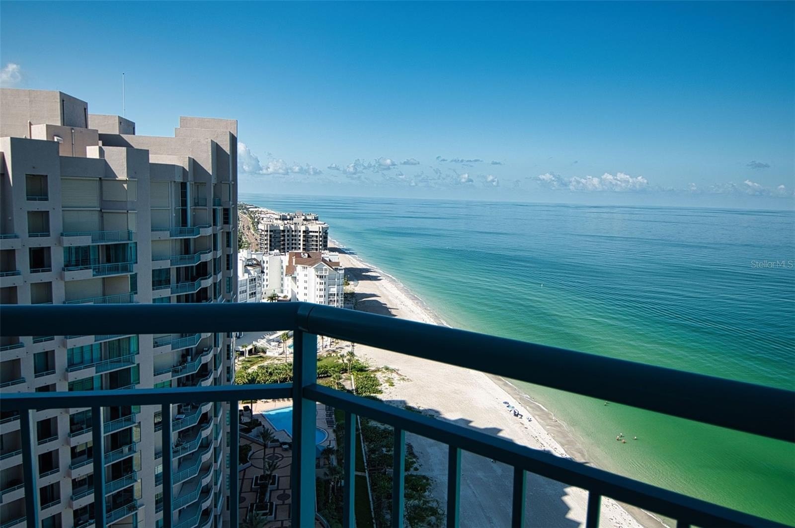 CLEARWATER BEACH, Florida, 33767, United States, 3 Bedrooms Bedrooms, ,3 BathroomsBathrooms,Residential,For Sale,1976506