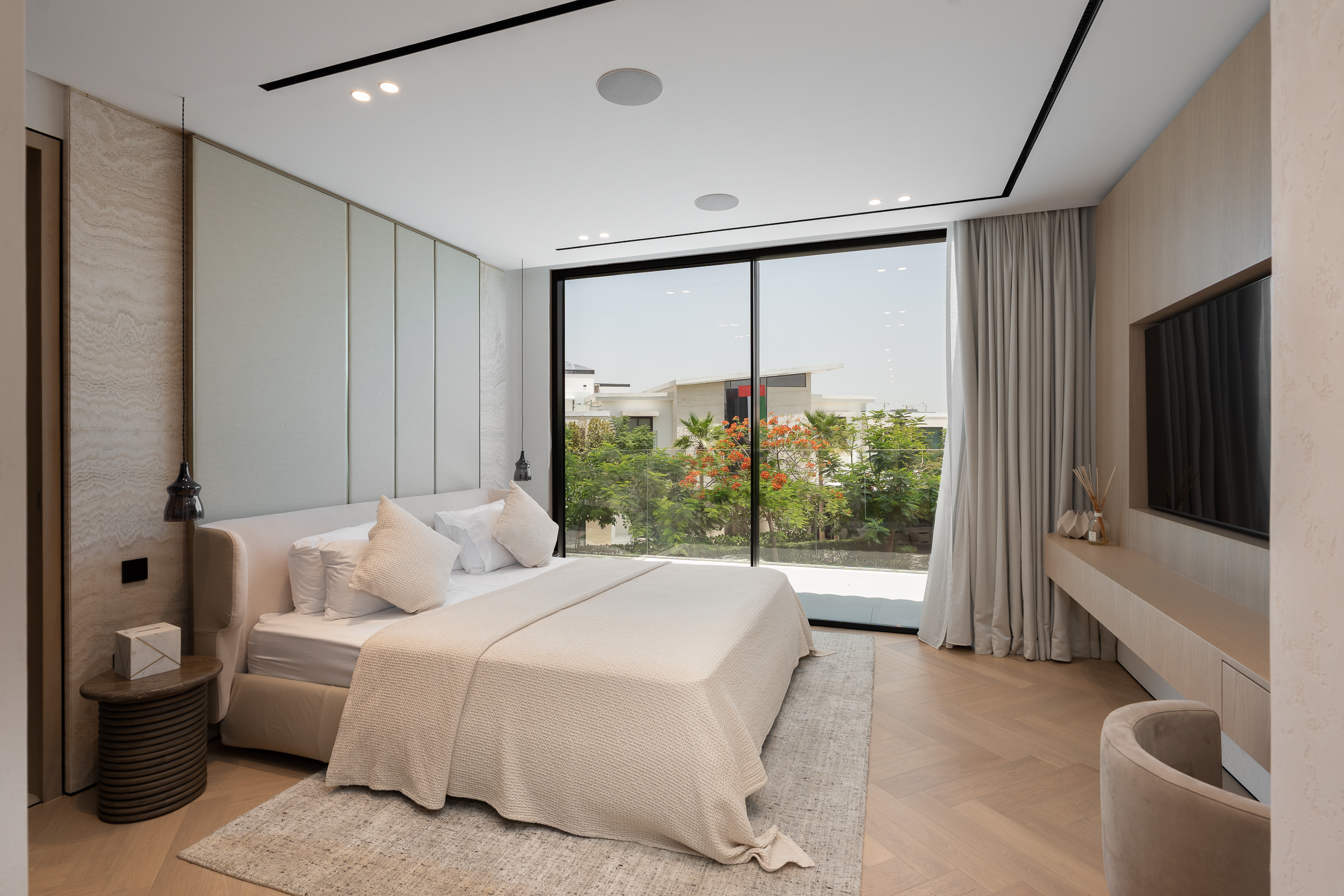  Majestic Ready-to-Move Villa in JGE - 物件實景