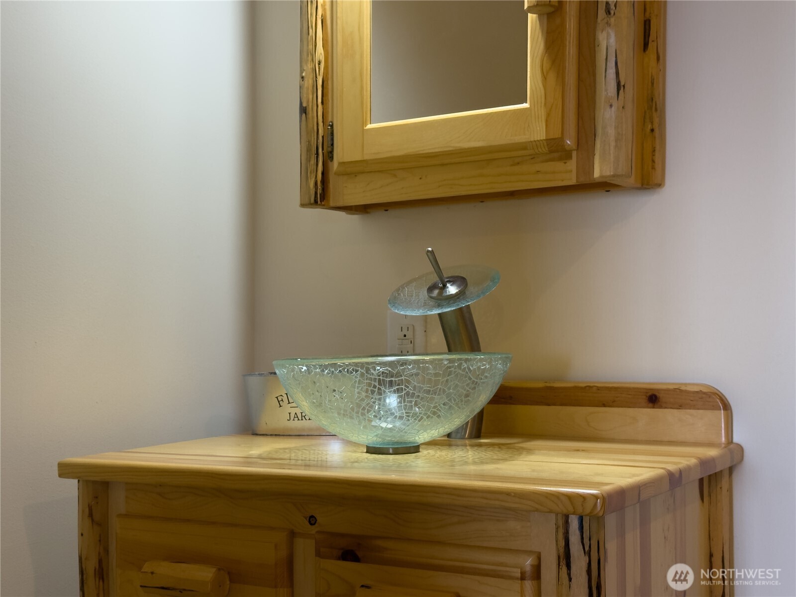 Hat Island, Washington, 98206, United States, 4 Bedrooms Bedrooms, ,2 BathroomsBathrooms,Residential,For Sale,1978388