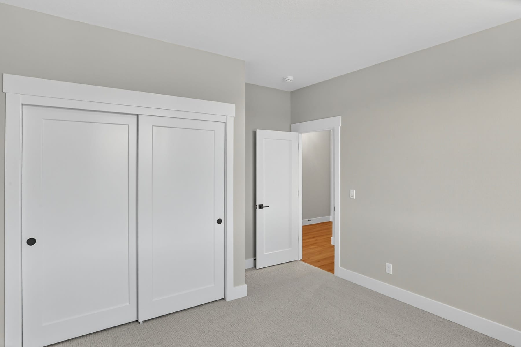  12188 SW Autumnview ST Tigard, OR 97224 - 物件實景