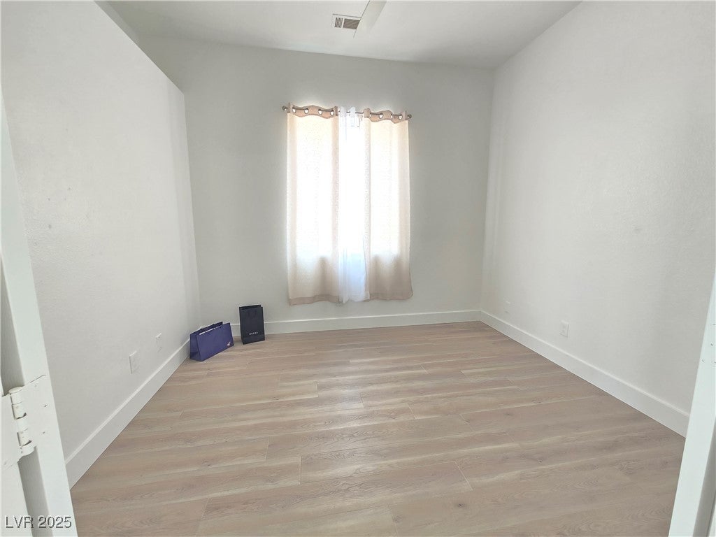 Las Vegas, Nevada, 89145, United States, 4 Bedrooms Bedrooms, ,2 BathroomsBathrooms,Residential,For Sale,1929054