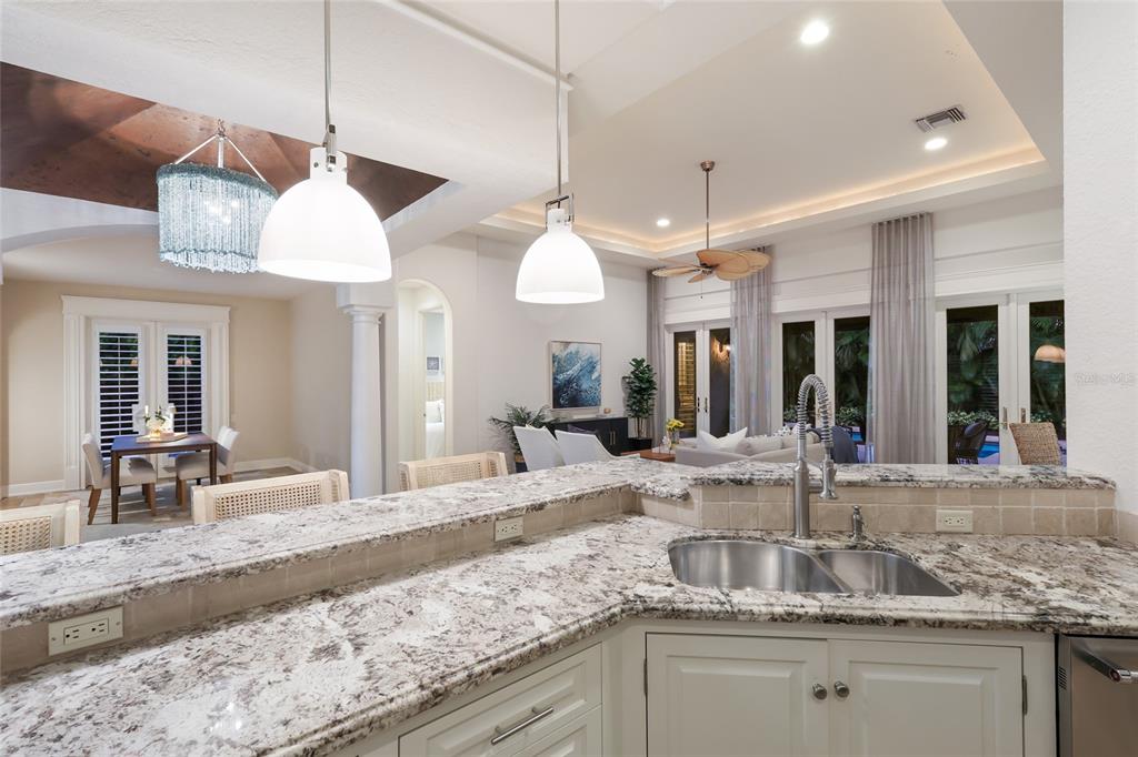 Sarasota, Florida, 34234, United States, 3 Bedrooms Bedrooms, ,3 BathroomsBathrooms,Residential,For Sale,1989538