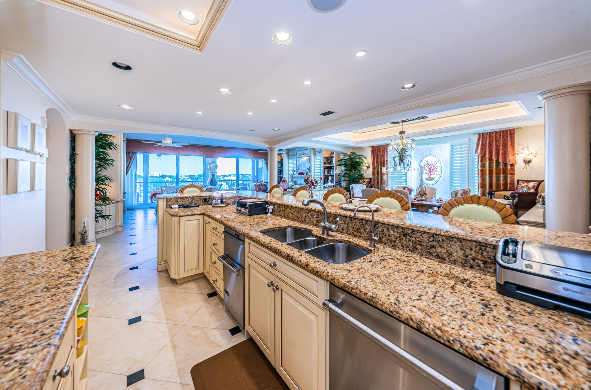 ST Pete Beach, Florida, 33706, United States, 3 Bedrooms Bedrooms, ,4 BathroomsBathrooms,Residential,For Sale,1810563