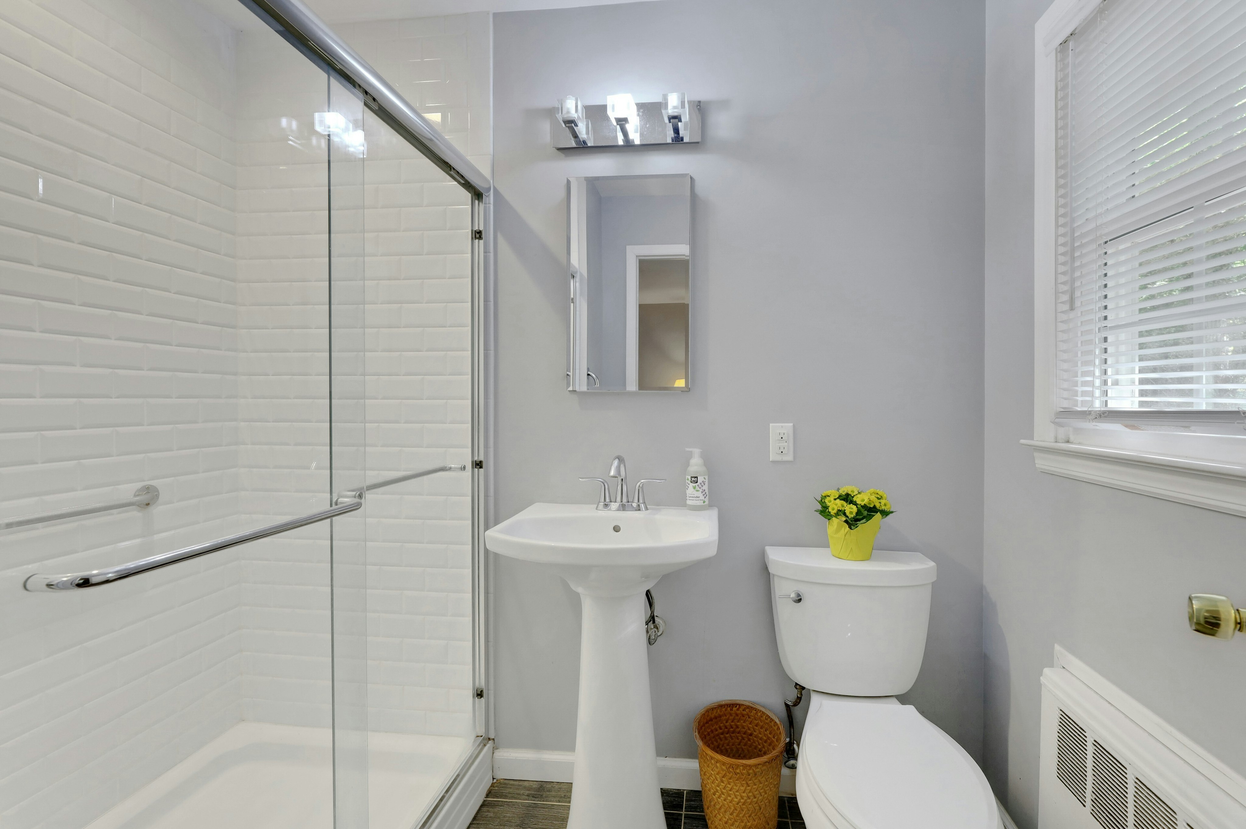  297 Pines Lake Drive East, Wayne, NJ 07470 - 物件實景