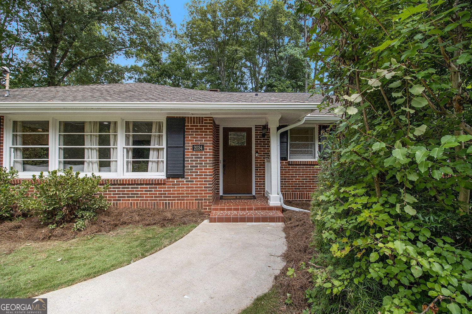 Atlanta, Georgia, 30345, United States, 4 Bedrooms Bedrooms, ,4 BathroomsBathrooms,Residential,For Sale,1929806
