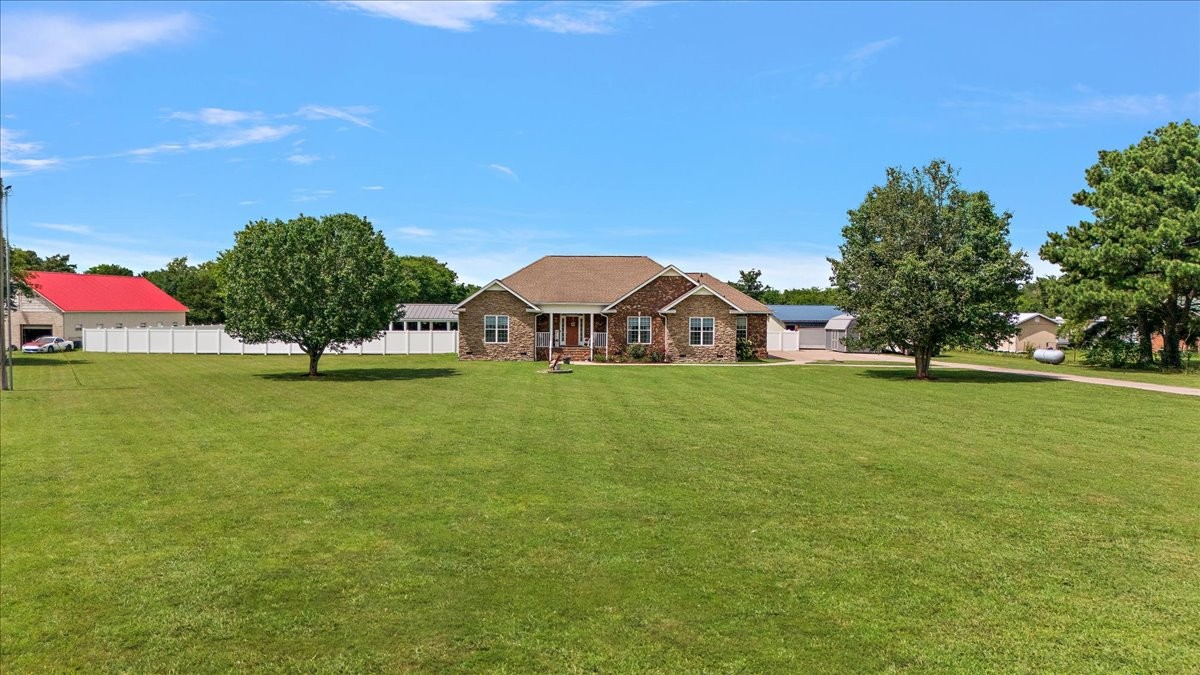 Bell Buckle, Tennessee, 37020, United States, 3 Bedrooms Bedrooms, ,3 BathroomsBathrooms,Residential,For Sale,1898483