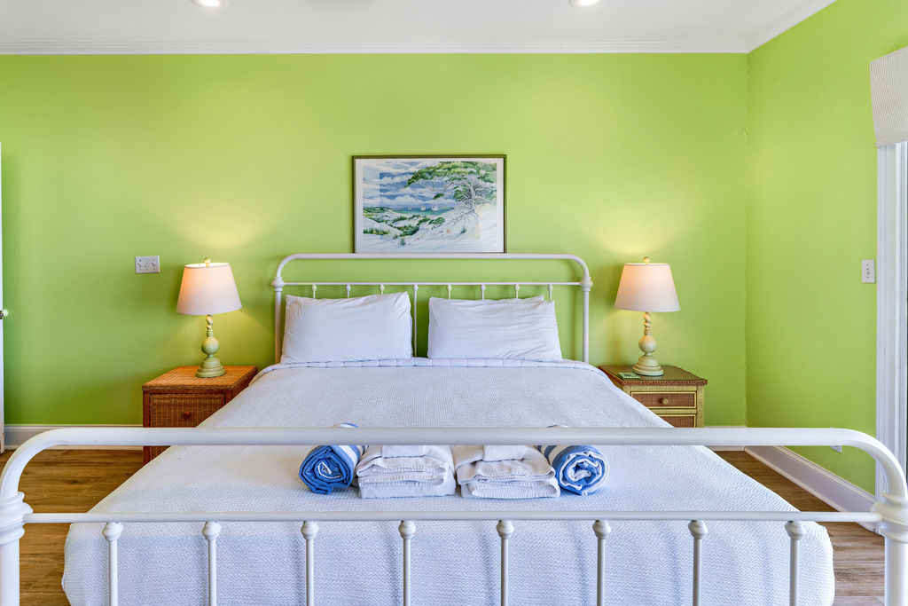 St George Island, Florida, 32328, United States, 5 Bedrooms Bedrooms, ,5 BathroomsBathrooms,Residential,For Sale,1978441