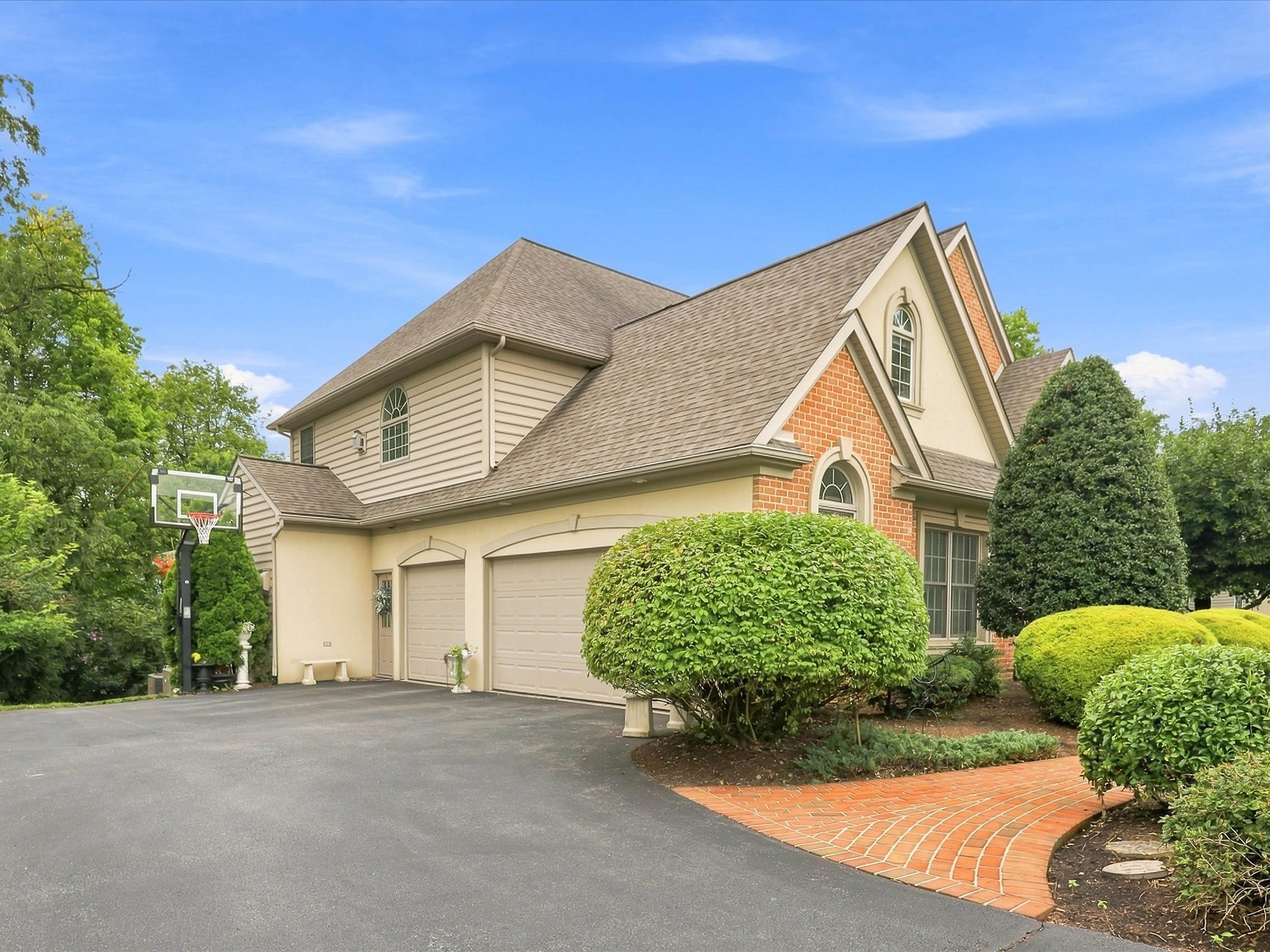  66 Stoneridge Dr - 物件實景