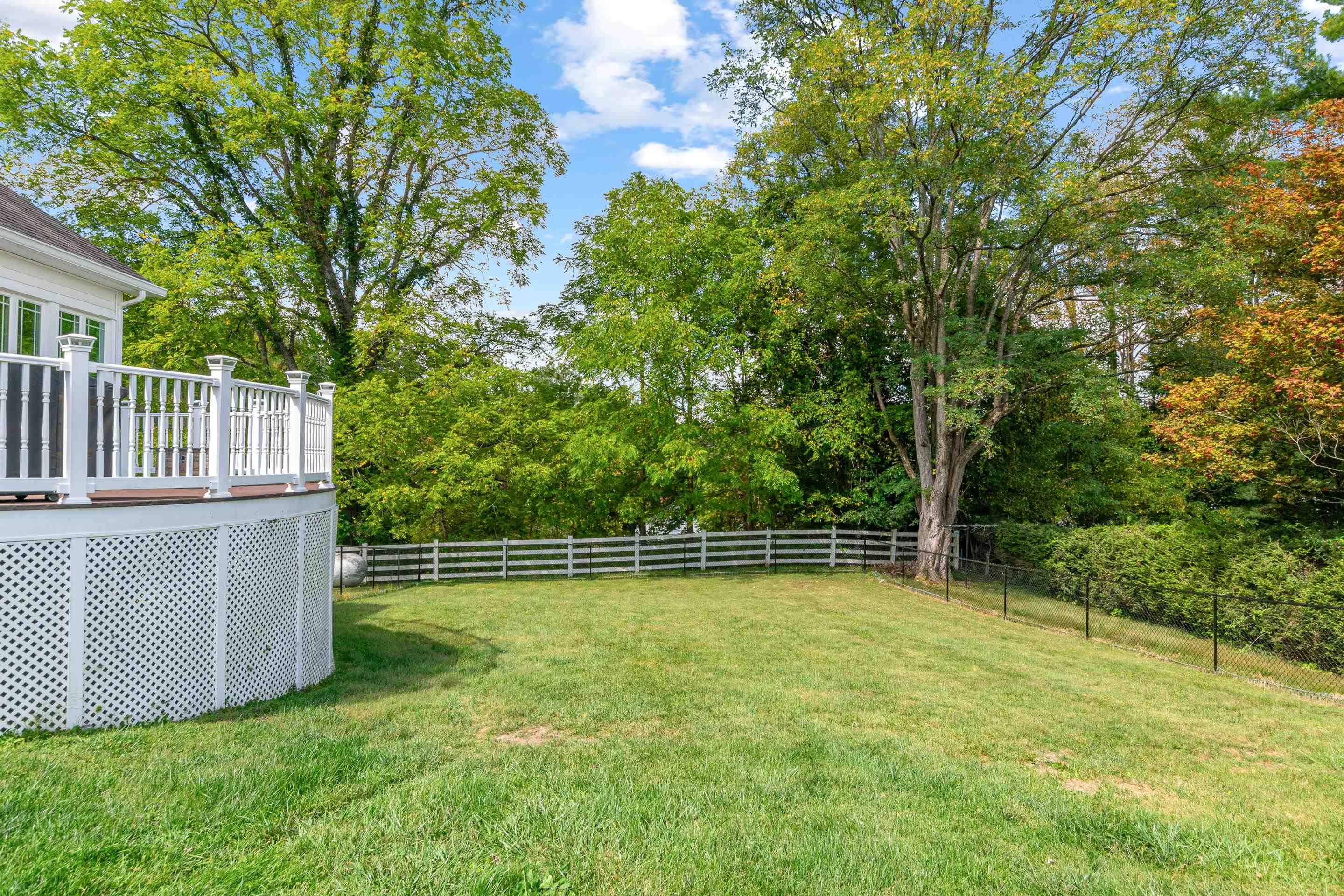 Tazewell, Virginia, 24651, United States, 6 Bedrooms Bedrooms, ,4 BathroomsBathrooms,Residential,For Sale,1905937