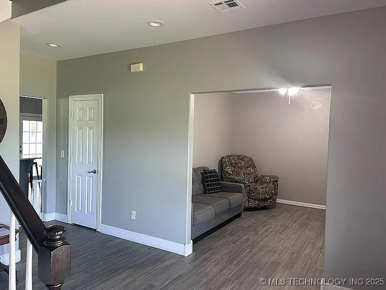 Fort Gibson, Oklahoma, 74434, United States, 5 Bedrooms Bedrooms, ,3 BathroomsBathrooms,Residential,For Sale,1980443