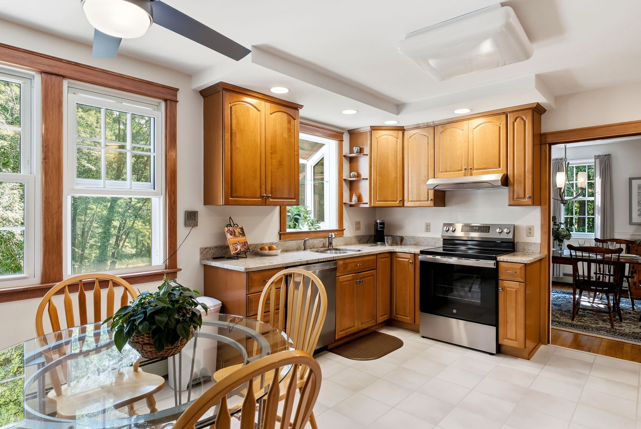  16 Williamsburg Drive - 物件實景