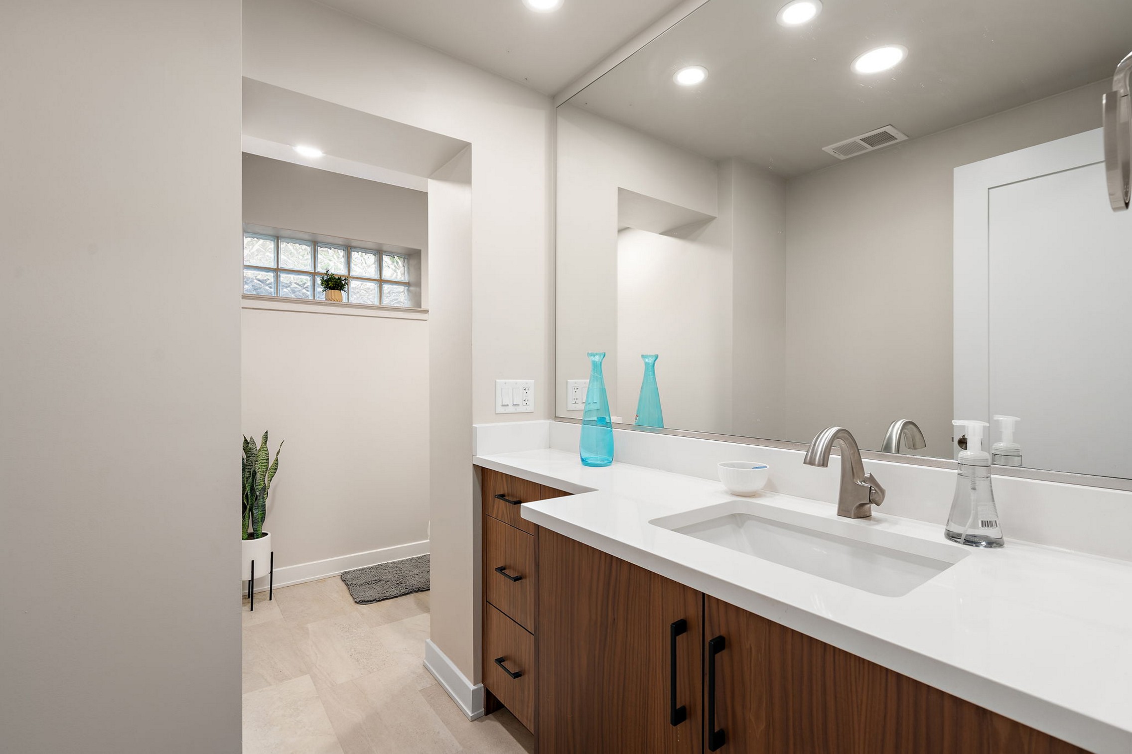  Transformed Ranch on Lake Michigan Shoreline - 物件實景