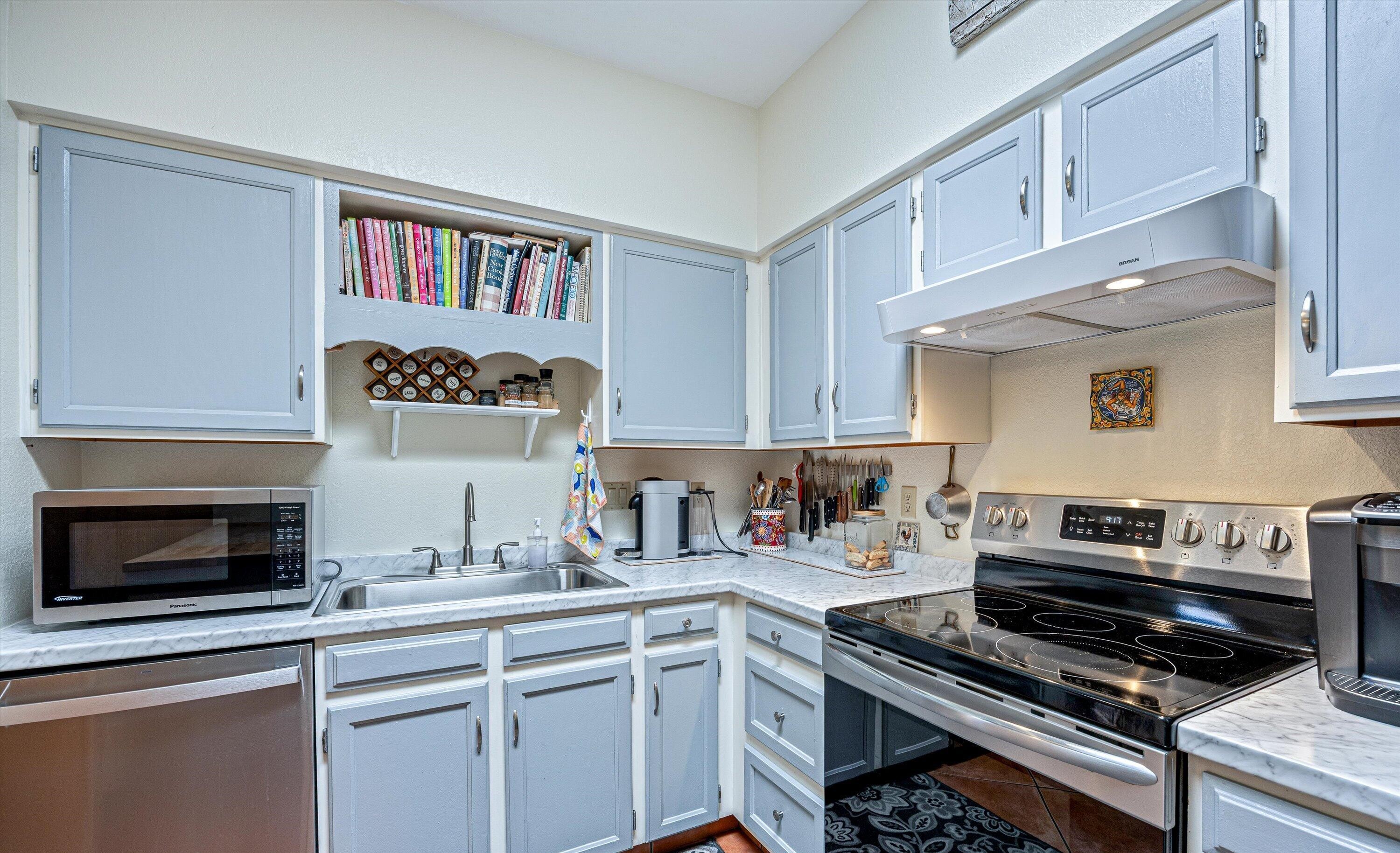  1432 W Calle Pueblo, Green Valley, AZ, 85622 - 物件實景