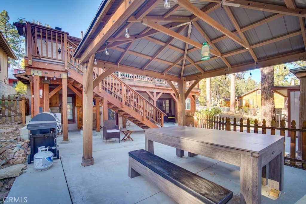 Big Bear Lake, California, 92315, United States, 4 Bedrooms Bedrooms, ,3 BathroomsBathrooms,Residential,For Sale,1982573