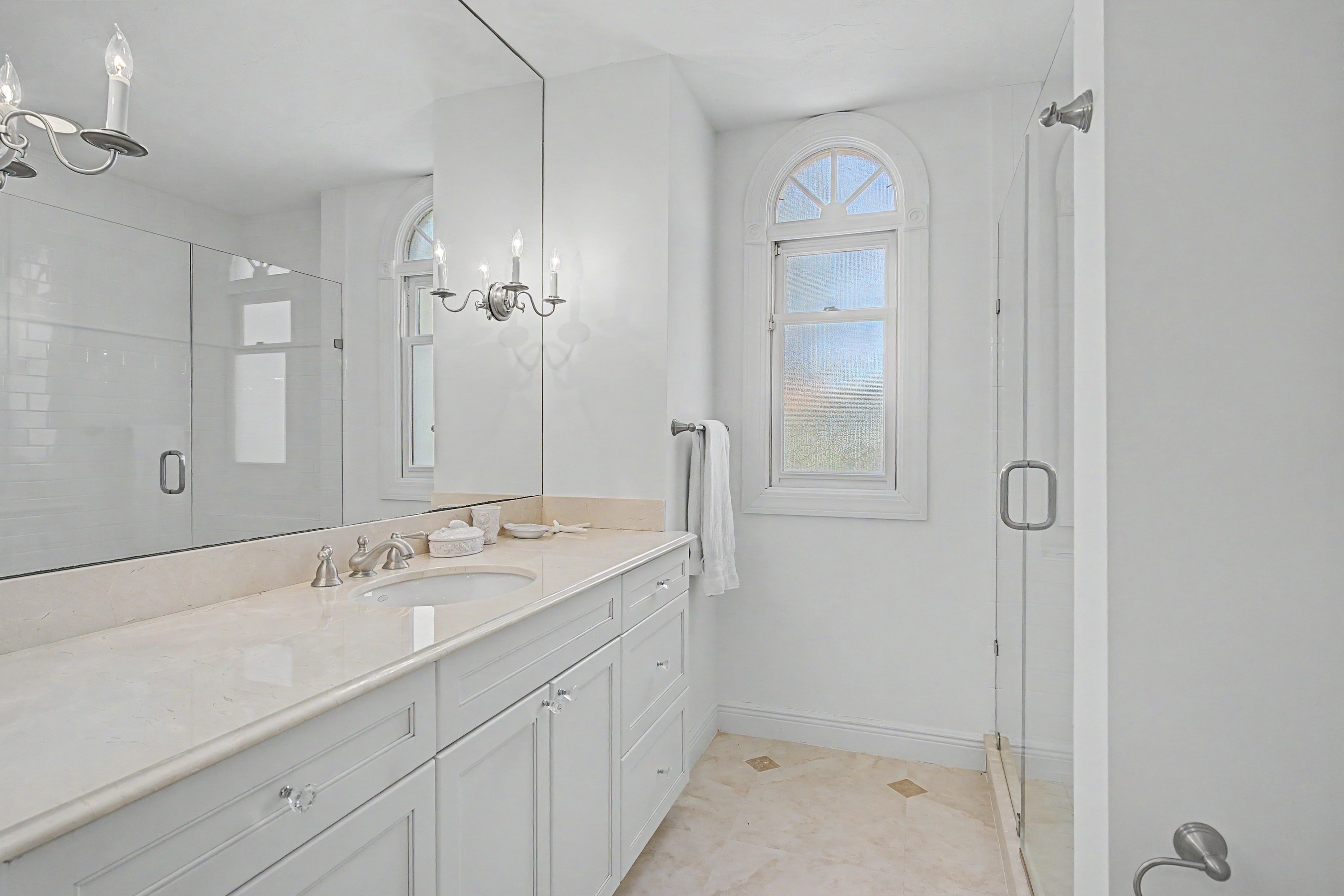  560 N Monterey Drive, Indian River Shores, FL, 32963 - 物件實景
