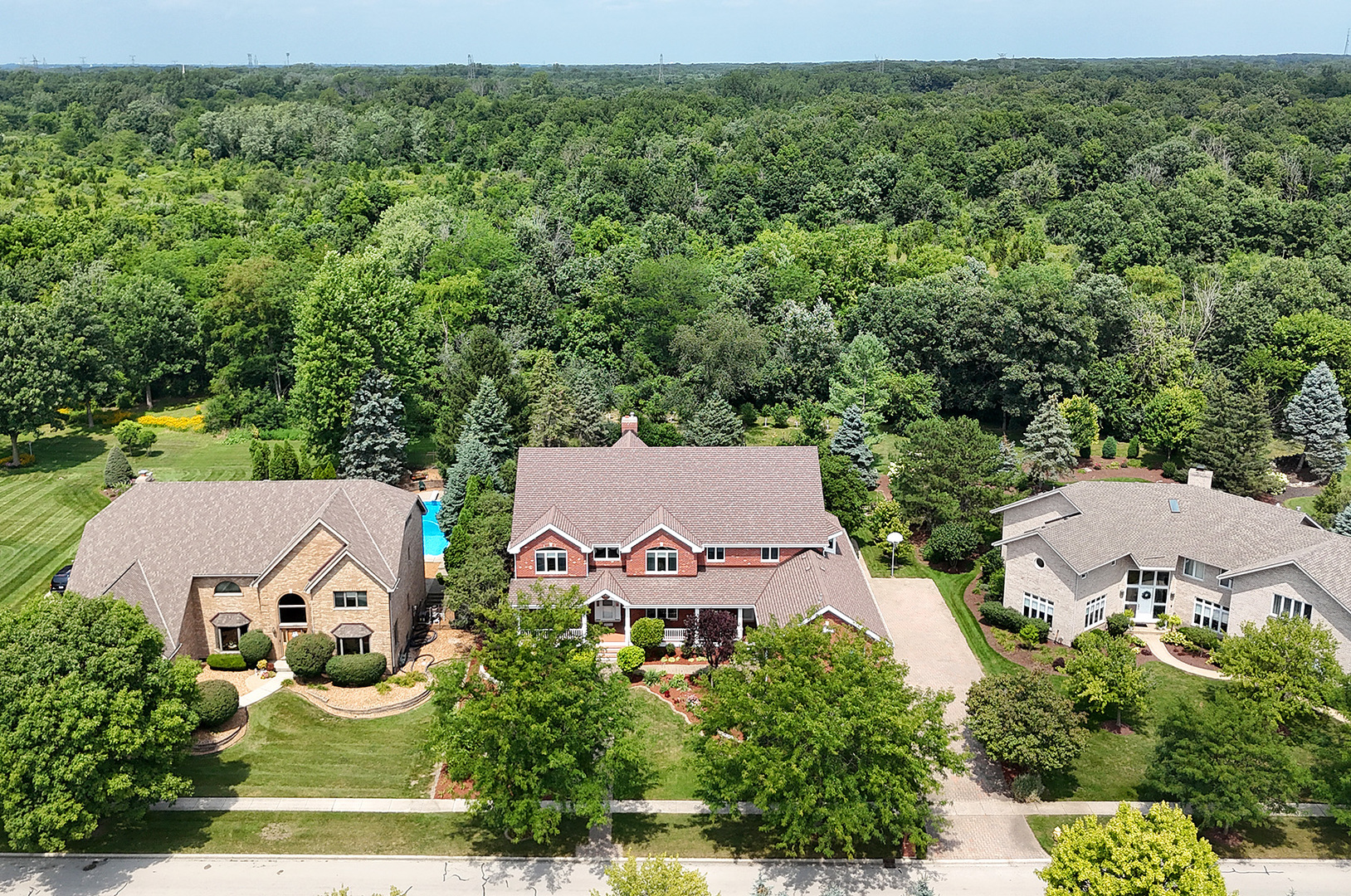 Orland Park, Illinois, 60467, United States, 5 Bedrooms Bedrooms, ,6 BathroomsBathrooms,Residential,For Sale,1914304
