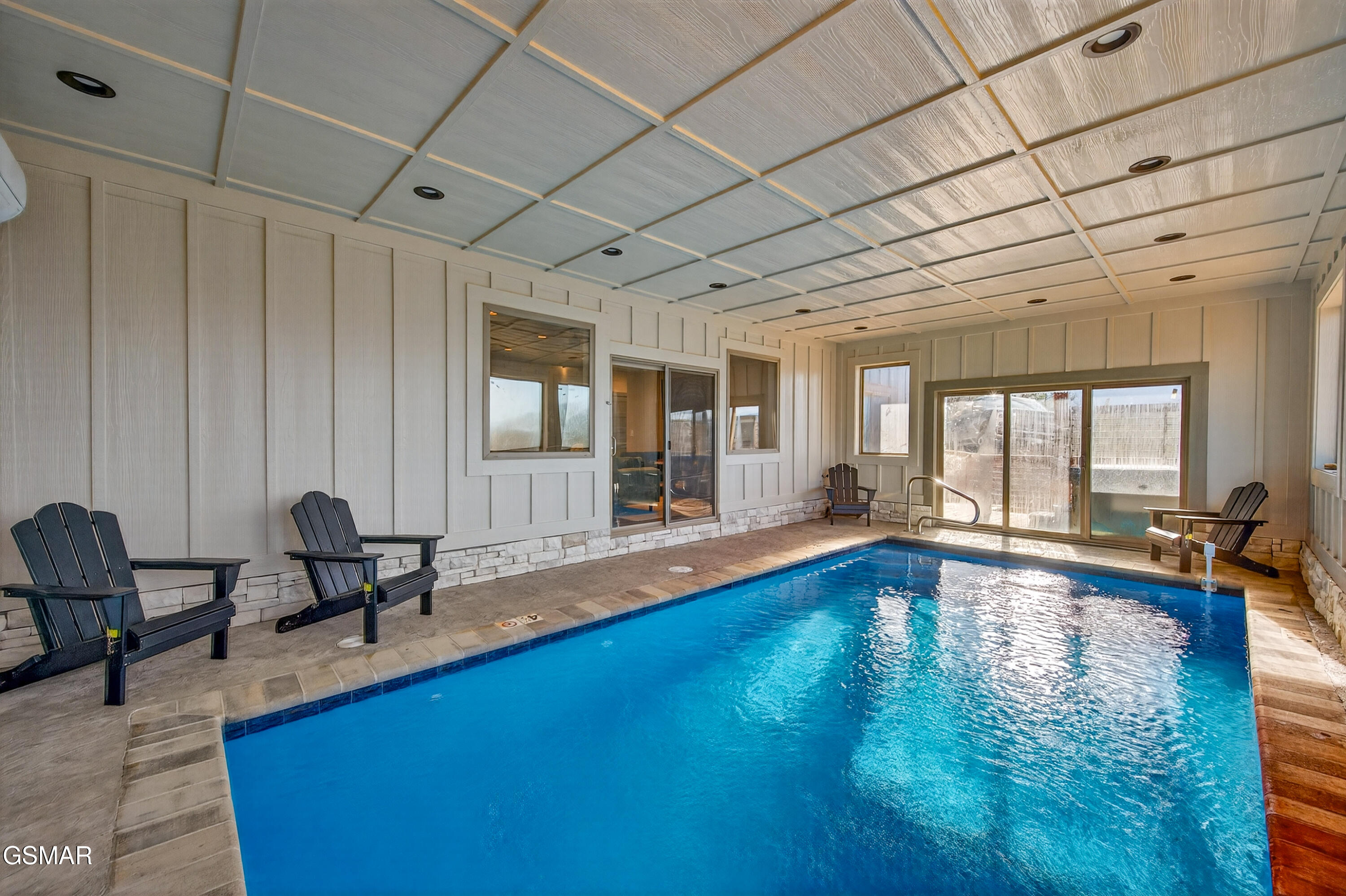 Sevierville, Tennessee, 37862, United States, 5 Bedrooms Bedrooms, ,7 BathroomsBathrooms,Residential,For Sale,2008149