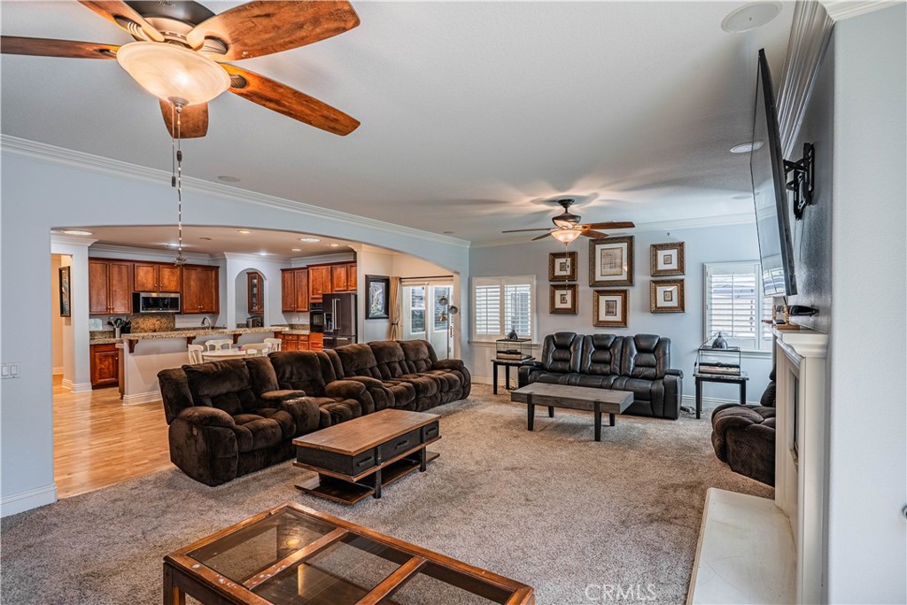 LAKE ELSINORE, California, 92530, United States, 5 Bedrooms Bedrooms, ,3 BathroomsBathrooms,Residential,For Sale,1828180