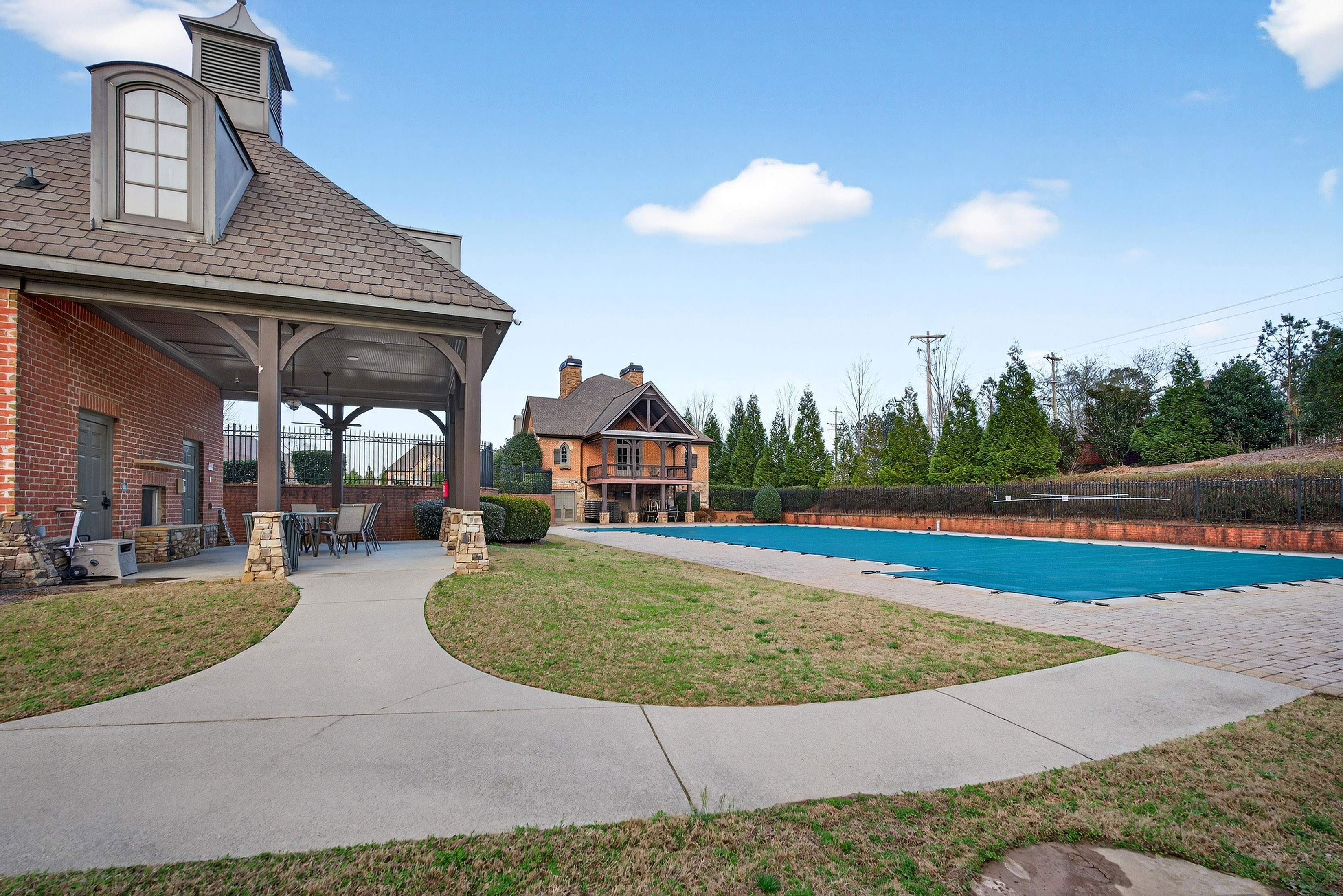  Elegant Home Offering Luxury, Functionality, and Privacy - 物件實景