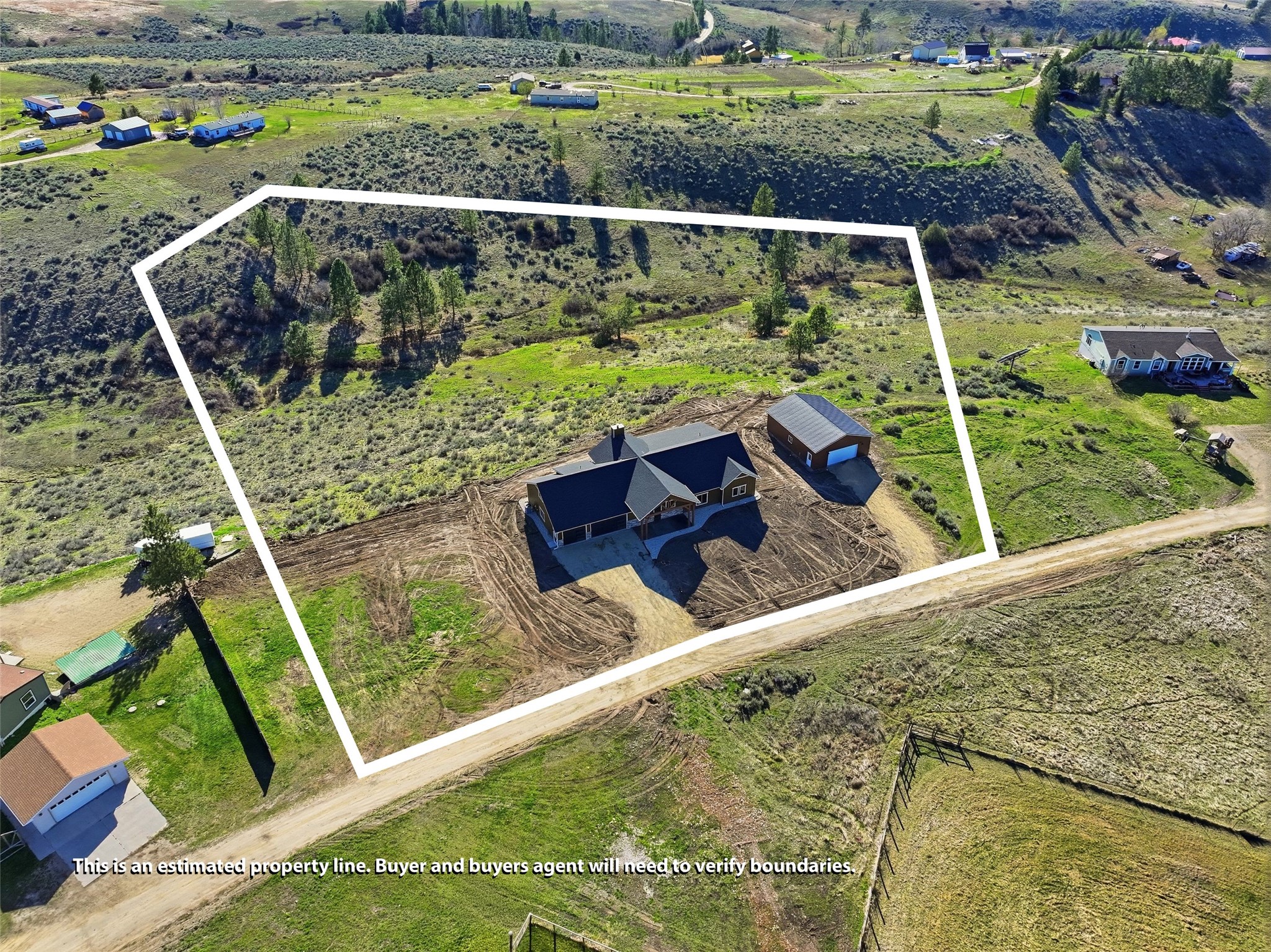  475 Ashleigh Lane - 物件實景