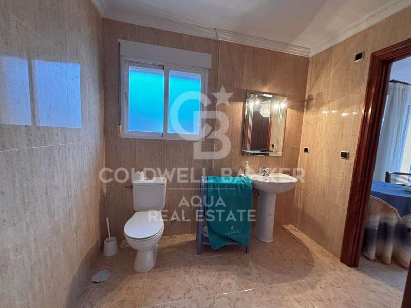 Calle Lisboa Alicante, la Nucia, El Tossal-Bello H, la Nucia, Comunidad Valenciana, 03530, ES, 7 Bedrooms Bedrooms, ,4 BathroomsBathrooms,Residential,For Sale,Calle Lisboa Alicante, la Nucia, El Tossal-Bello H,1682591