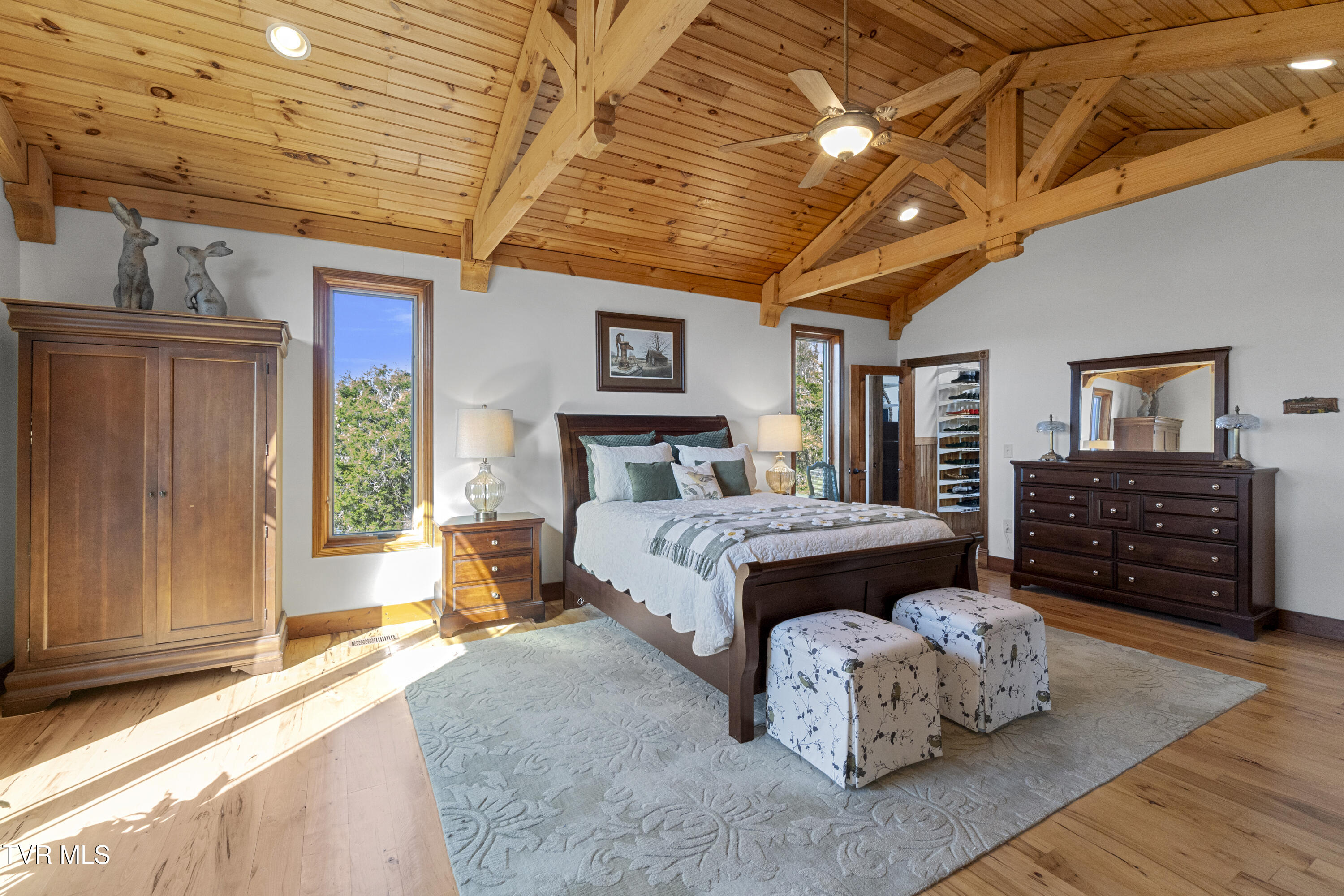 Parrottsville, Tennessee, 37843, United States, 5 Bedrooms Bedrooms, ,4 BathroomsBathrooms,Residential,For Sale,2005757