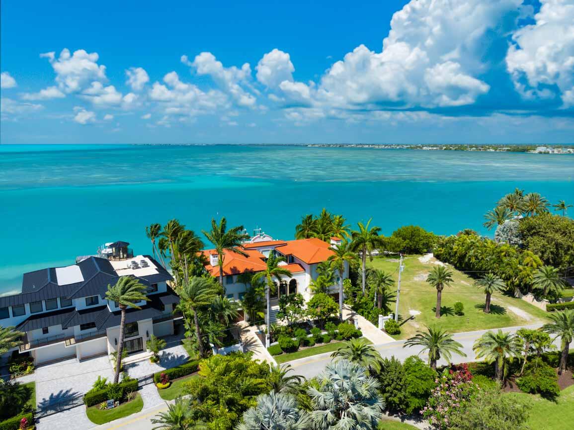 KEY COLONY, Florida, 33051, United States, 4 Bedrooms Bedrooms, ,5 BathroomsBathrooms,Residential,For Sale,1993100