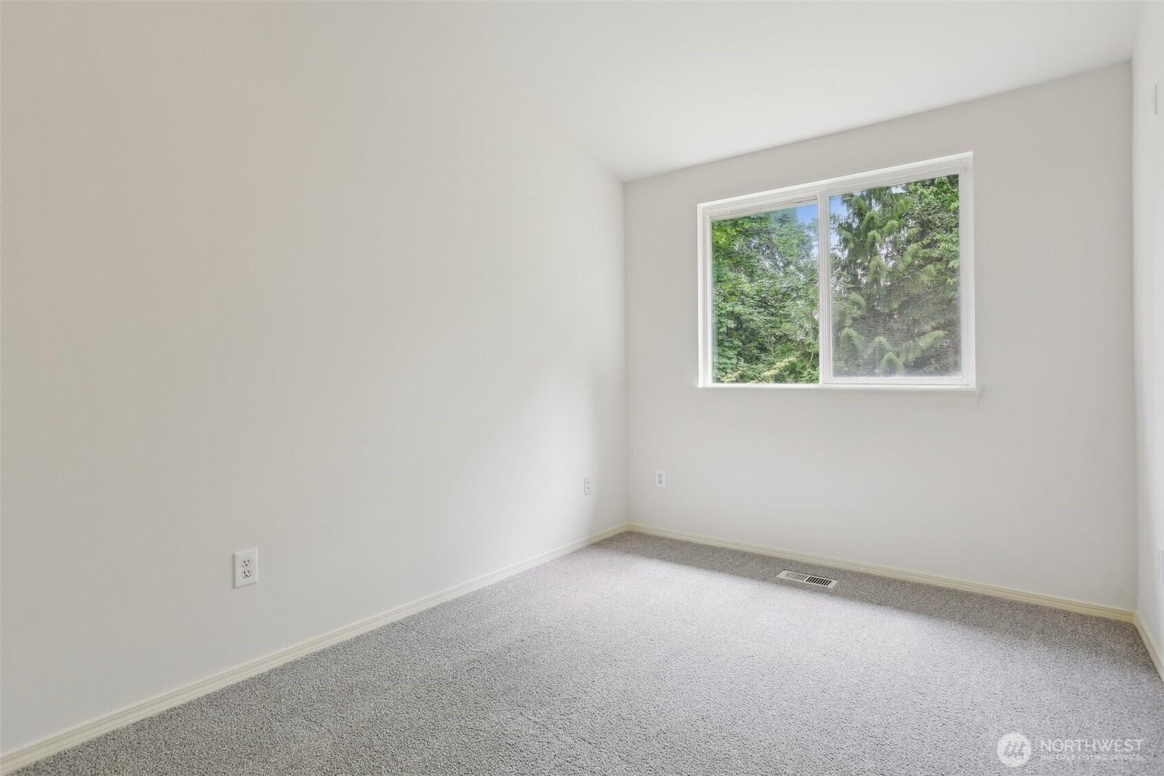 BOTHELL, Washington, 98021, United States, 3 Bedrooms Bedrooms, ,3 BathroomsBathrooms,Residential,For Sale,1875134