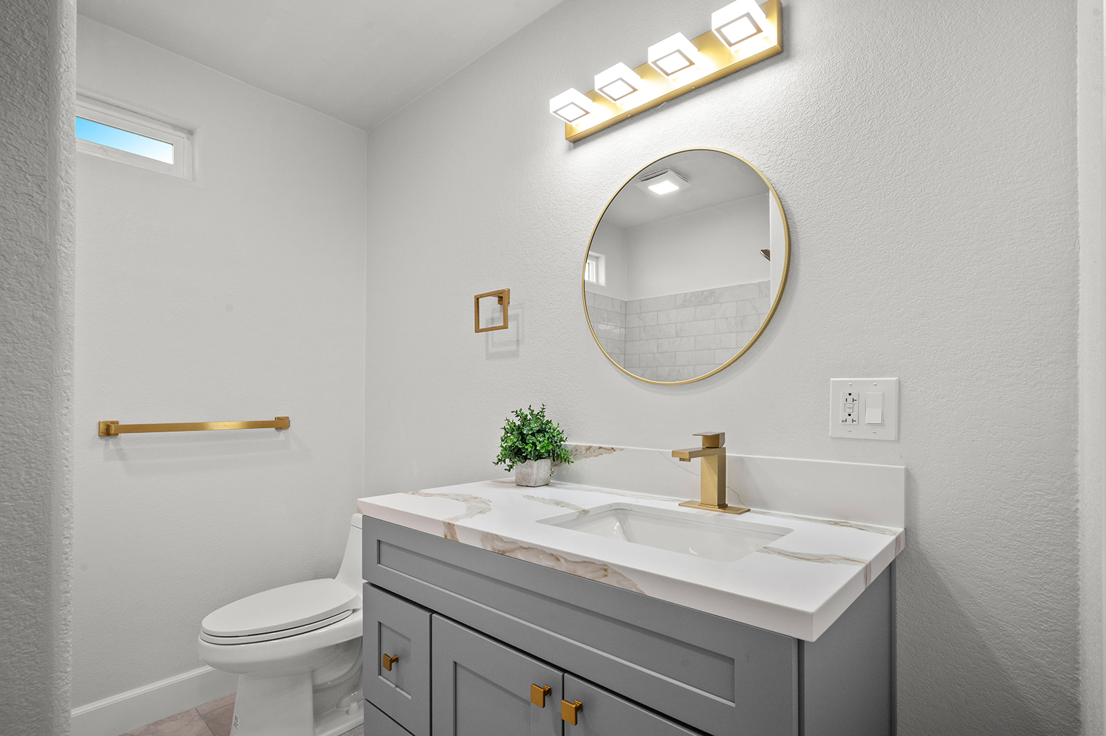 Menifee, California, 92587, United States, 5 Bedrooms Bedrooms, ,4 BathroomsBathrooms,Residential,For Sale,1986088