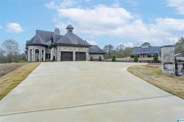 Calera, Alabama, 35040, United States, 5 Bedrooms Bedrooms, ,6 BathroomsBathrooms,Residential,For Sale,2006341