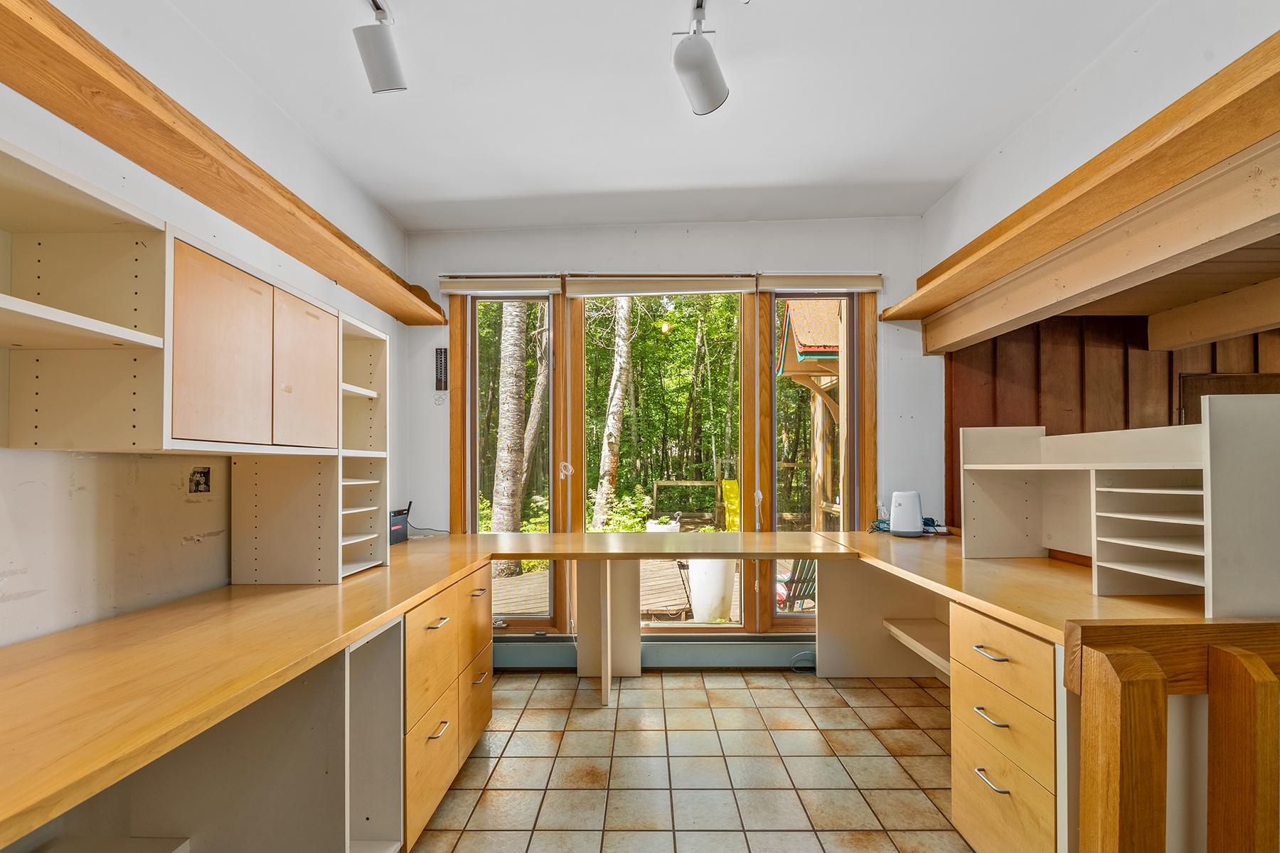 Manitowish Waters, Wisconsin, 54545, United States, 4 Bedrooms Bedrooms, ,3 BathroomsBathrooms,Residential,For Sale,1974750