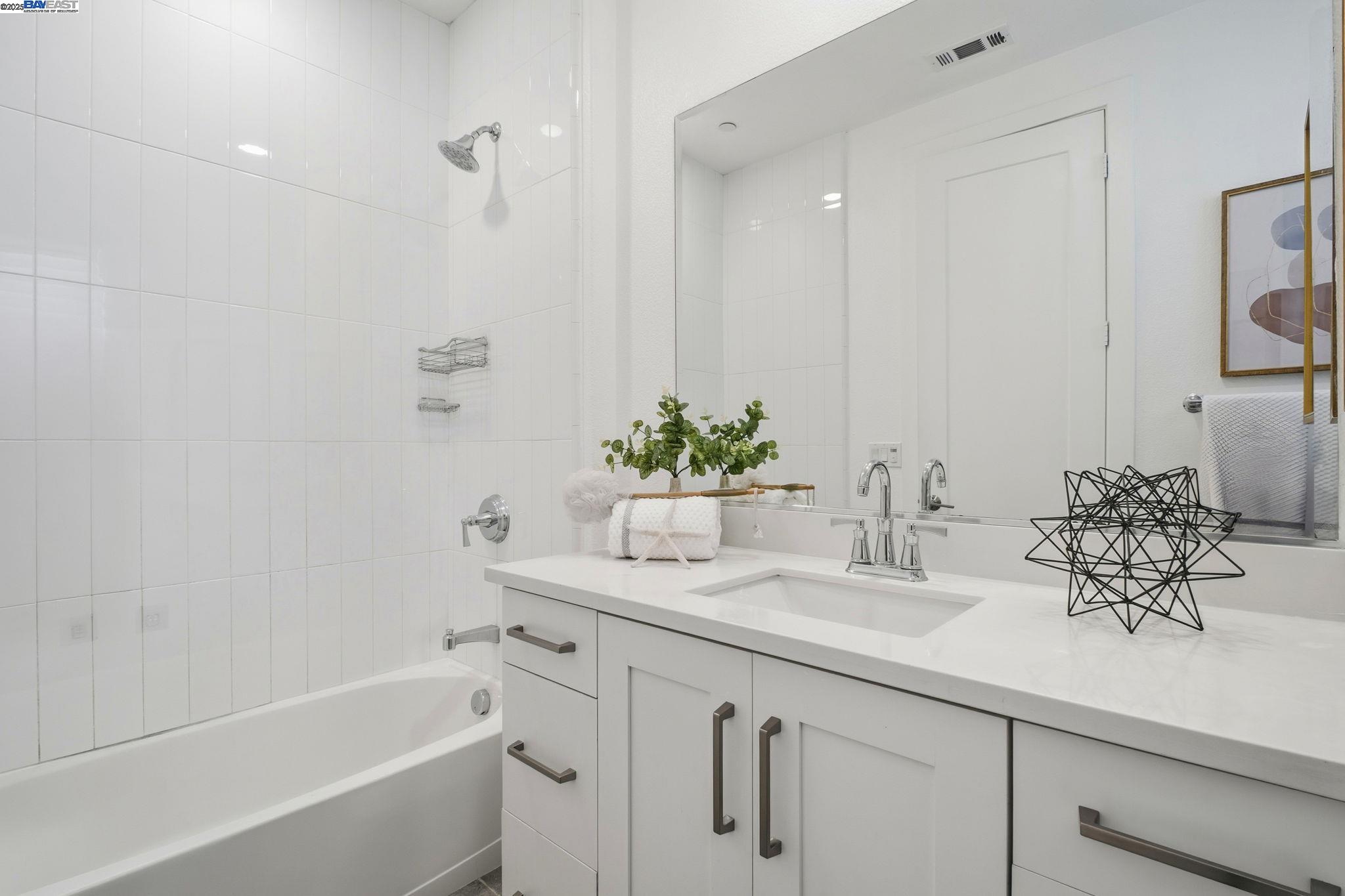 Fremont, California, 94539, United States, 3 Bedrooms Bedrooms, ,3 BathroomsBathrooms,Residential,For Sale,1995689