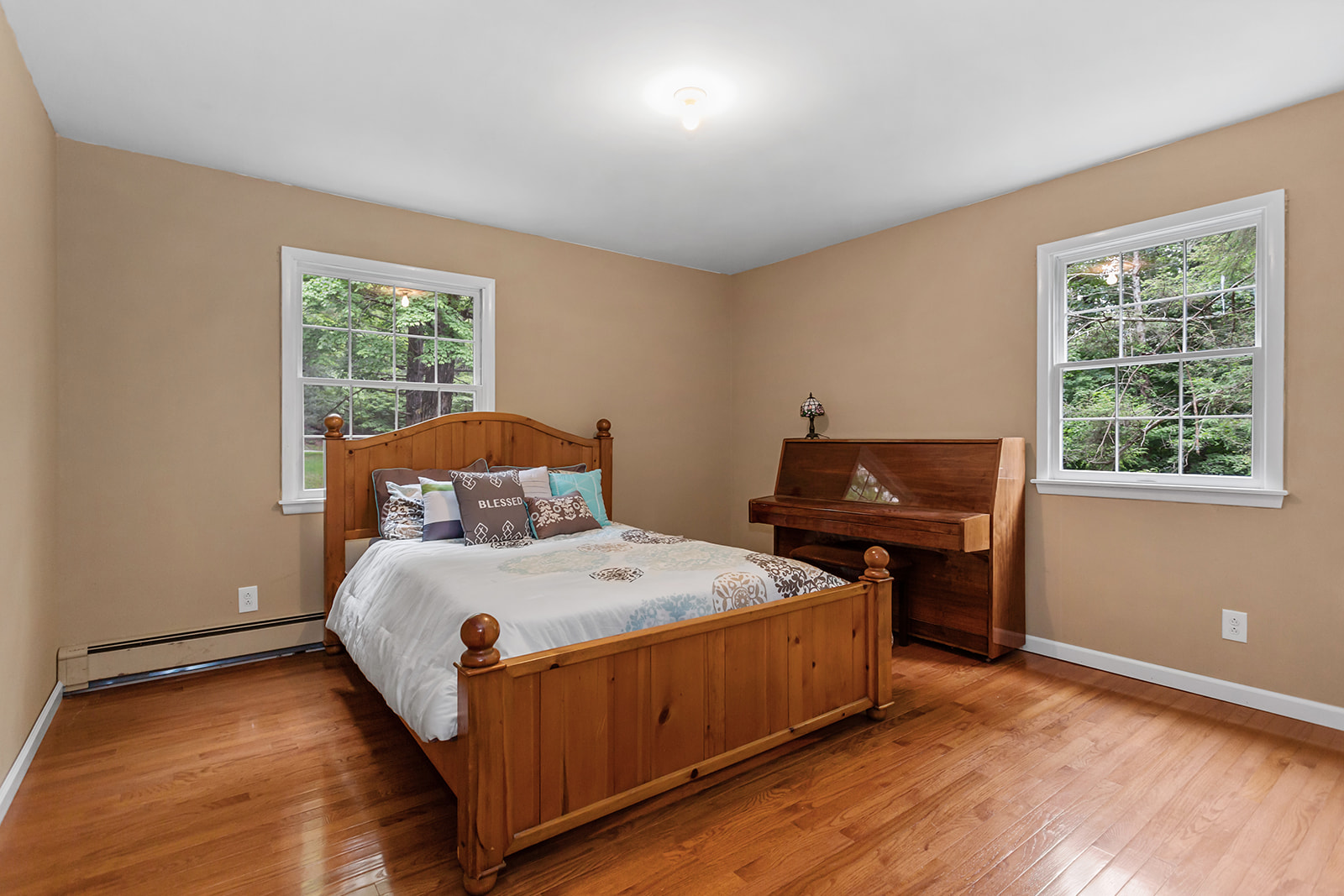 Ringwood, New Jersey, 07456, United States, 7 Bedrooms Bedrooms, ,4 BathroomsBathrooms,Residential,For Sale,1943457