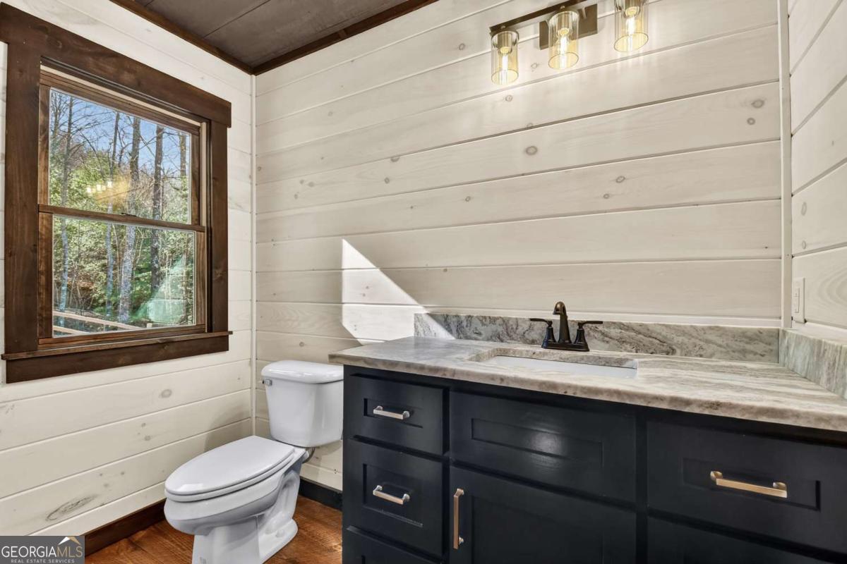 Mineral Bluff, Georgia, 30559, United States, 4 Bedrooms Bedrooms, ,4 BathroomsBathrooms,Residential,For Sale,2011407