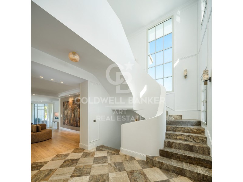 Marbella, Andalusia, ES, 5 Bedrooms Bedrooms, ,6 BathroomsBathrooms,Residential,For Sale,1794522