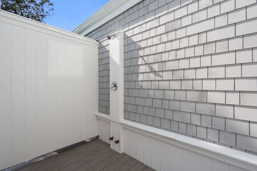Yarmouth, Massachusetts, 02673, United States, 10 Bedrooms Bedrooms, ,10 BathroomsBathrooms,Residential,For Sale,1876062