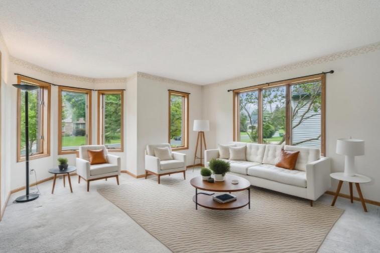 Vadnais Heights, Minnesota, 55127, United States, 3 Bedrooms Bedrooms, ,3 BathroomsBathrooms,Residential,For Sale,1912399