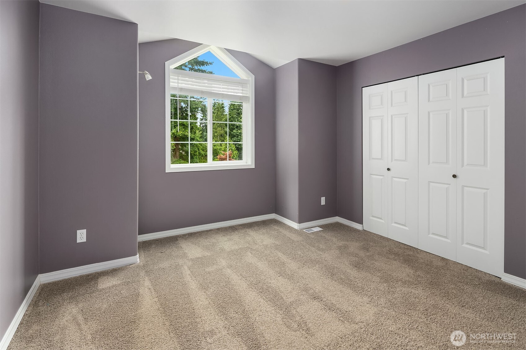 Lake Stevens, Washington, 98258, United States, 4 Bedrooms Bedrooms, ,2 BathroomsBathrooms,Residential,For Sale,1901328