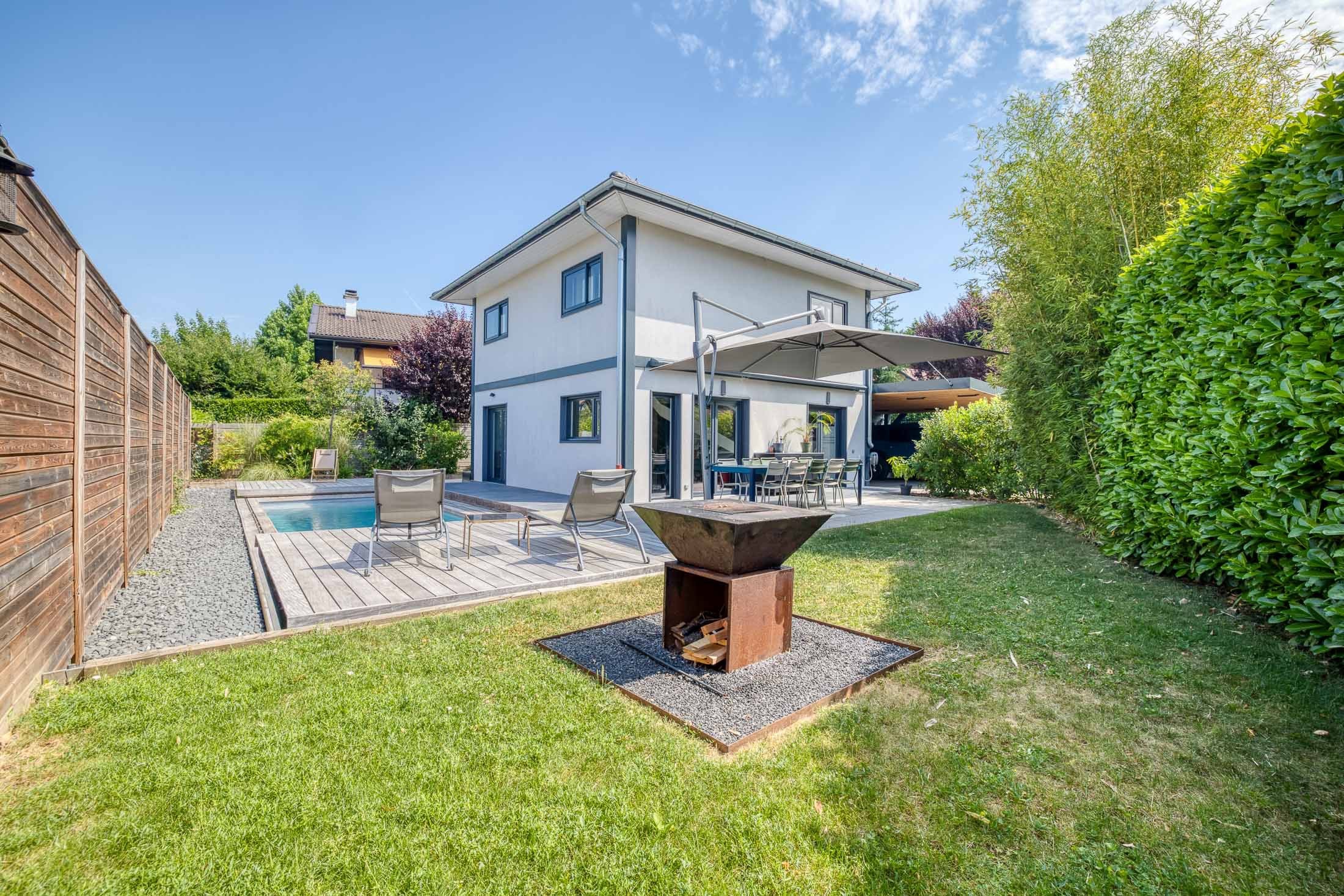  ANNECY LE VIEUX - CONTEMPORARY HOUSE WITH SWIMMING POOL - 物件實景
