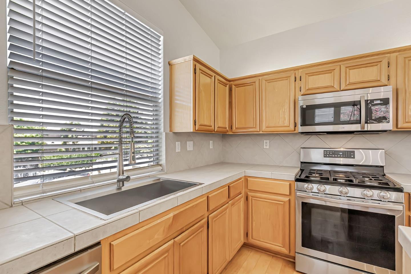 San Jose, California, 95138, United States, 3 Bedrooms Bedrooms, ,3 BathroomsBathrooms,Residential,For Sale,1902471