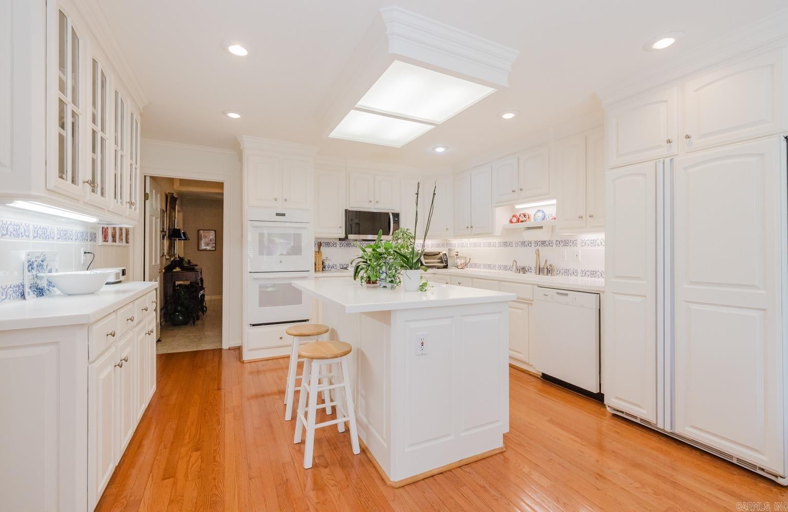 Little Rock, Arkansas, 72212, United States, 5 Bedrooms Bedrooms, ,5 BathroomsBathrooms,Residential,For Sale,1975952