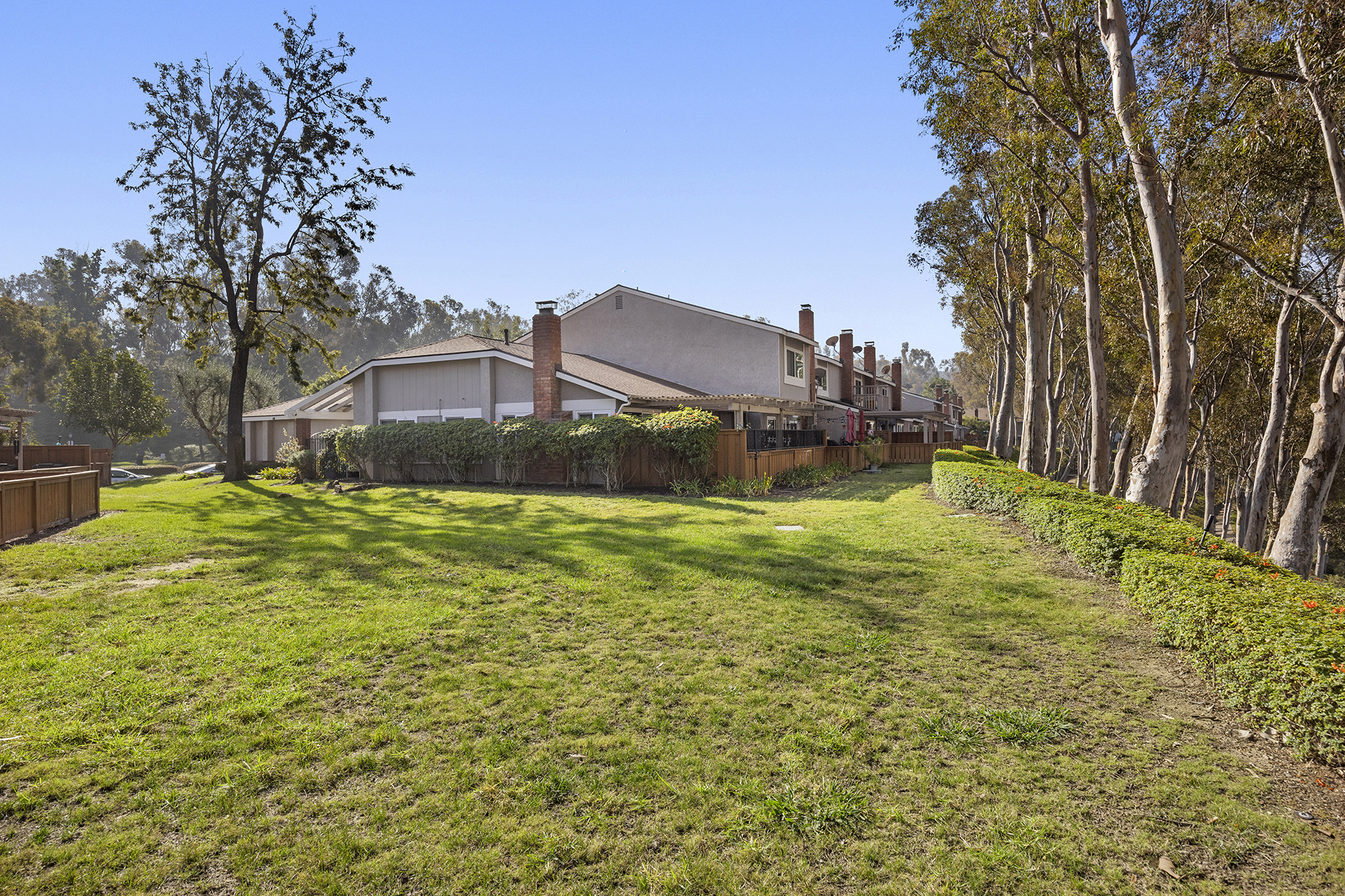 Anaheim, California, 92807, United States, 4 Bedrooms Bedrooms, ,3 BathroomsBathrooms,Residential,For Sale,1985718