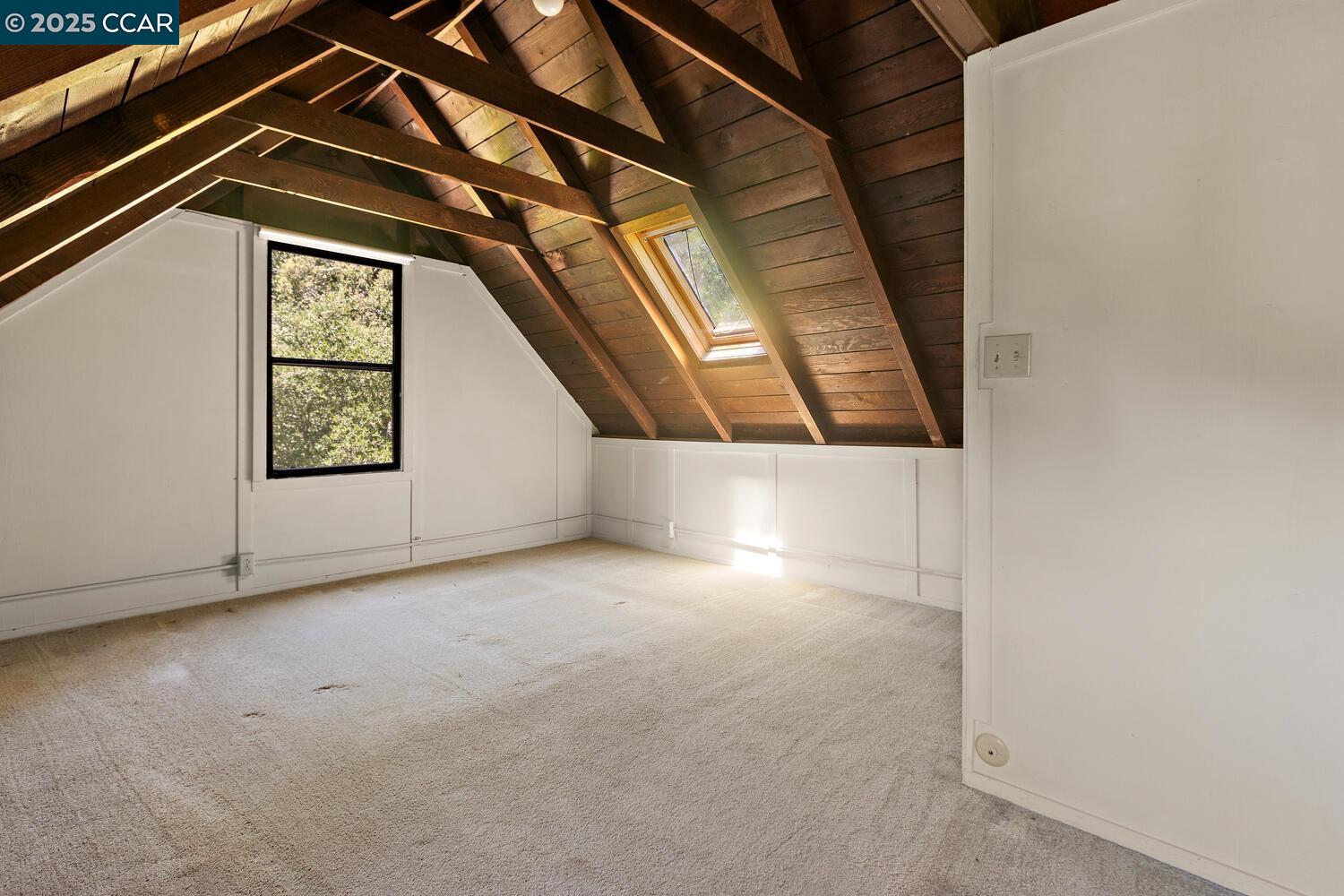 Orinda, California, 94563, United States, 6 Bedrooms Bedrooms, ,4 BathroomsBathrooms,Residential,For Sale,1838160